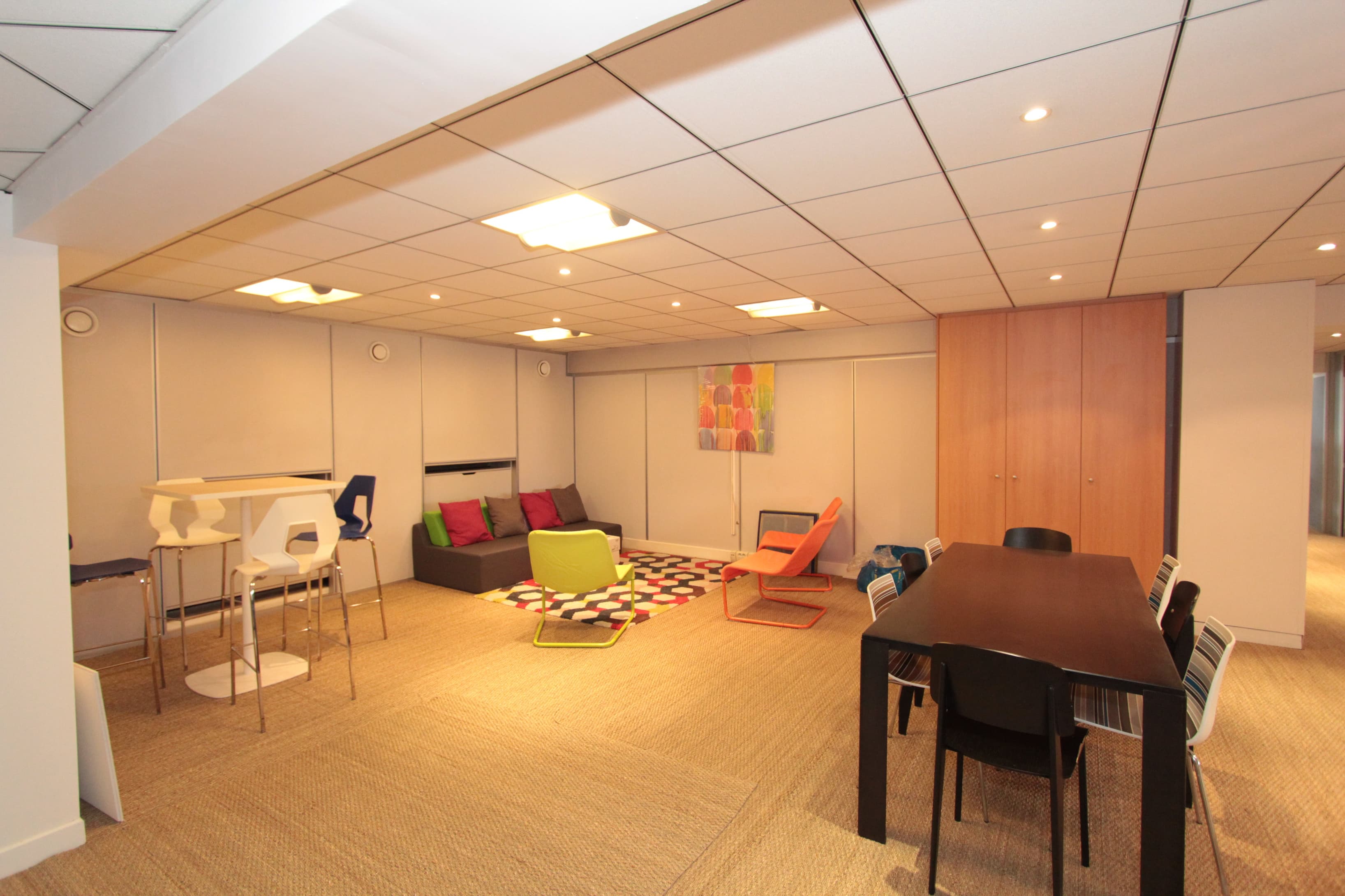 Breakout/Lounge Space Breakout/Lounge Space