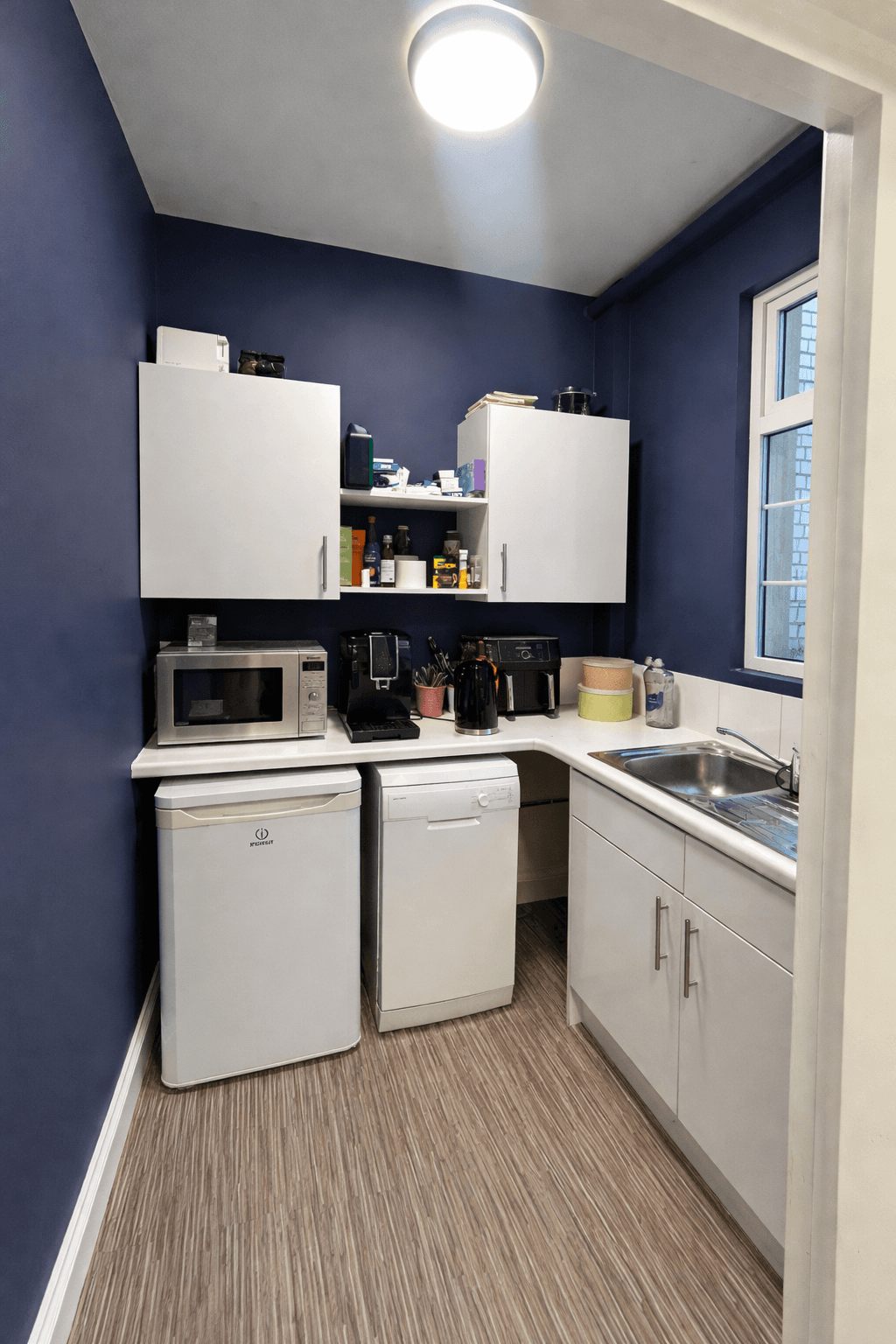Kitchen with facilities Kitchen with facilities