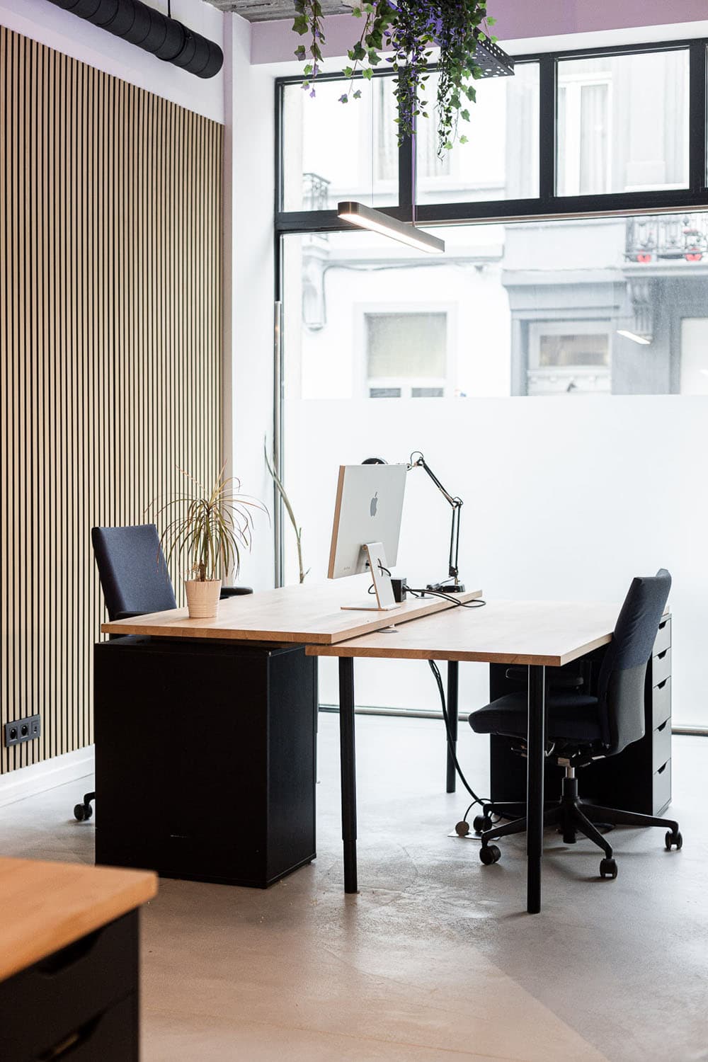 Fixed Desks Fixed Desks
