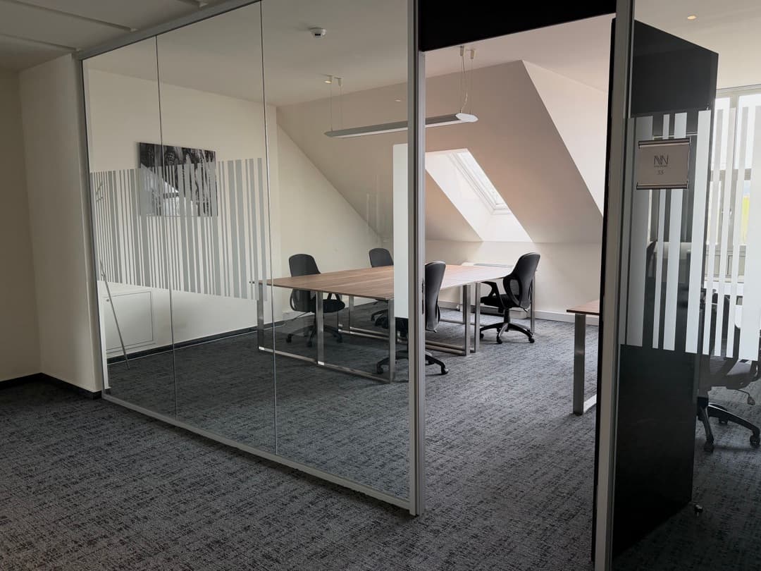 Budaors 6-person Office Budaors 6-person Office