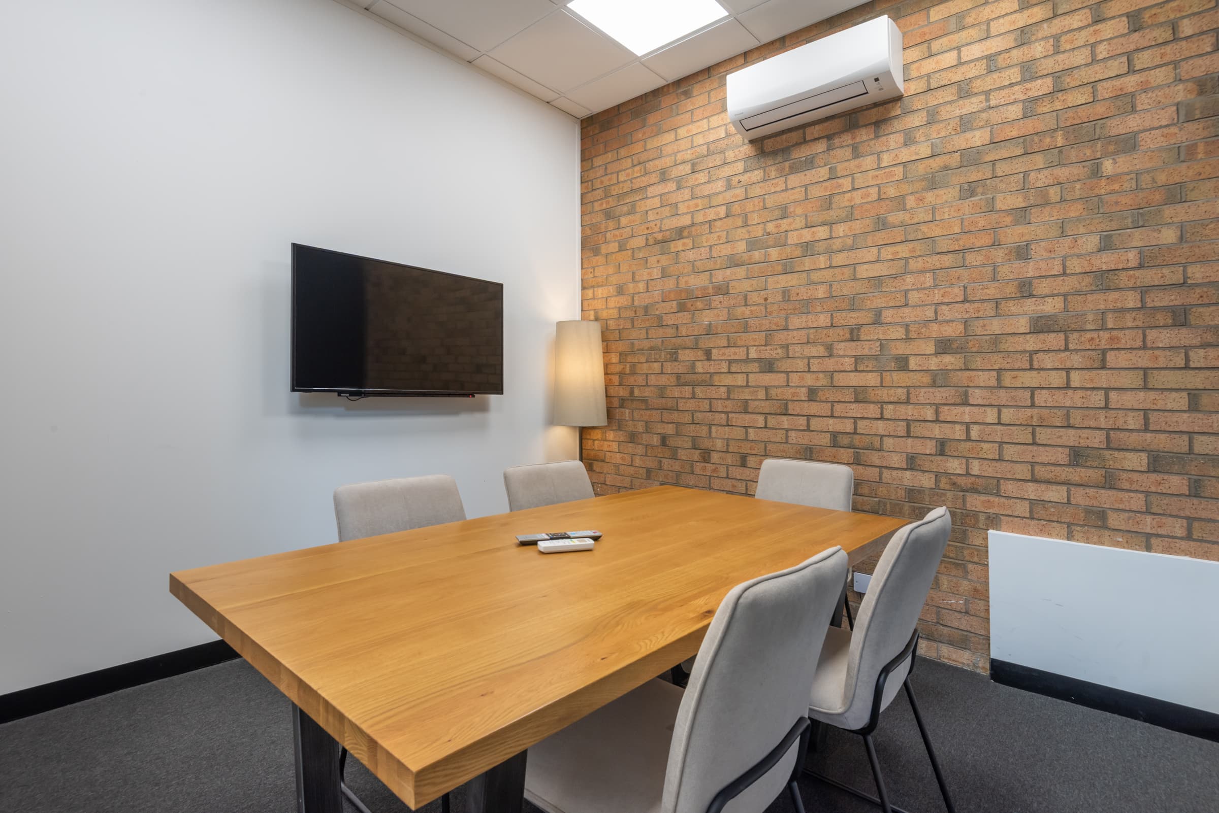 Meeting Room Meeting Room