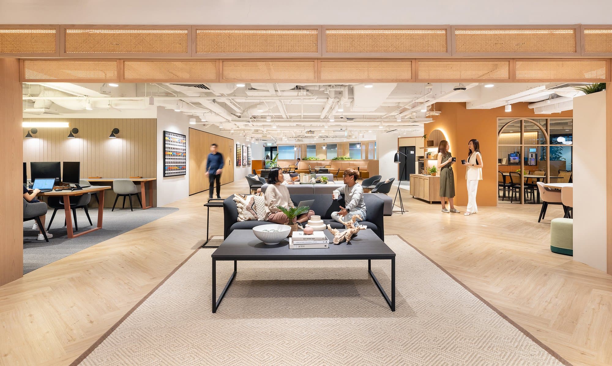 Breakout/Lounge Space Breakout/Lounge Space