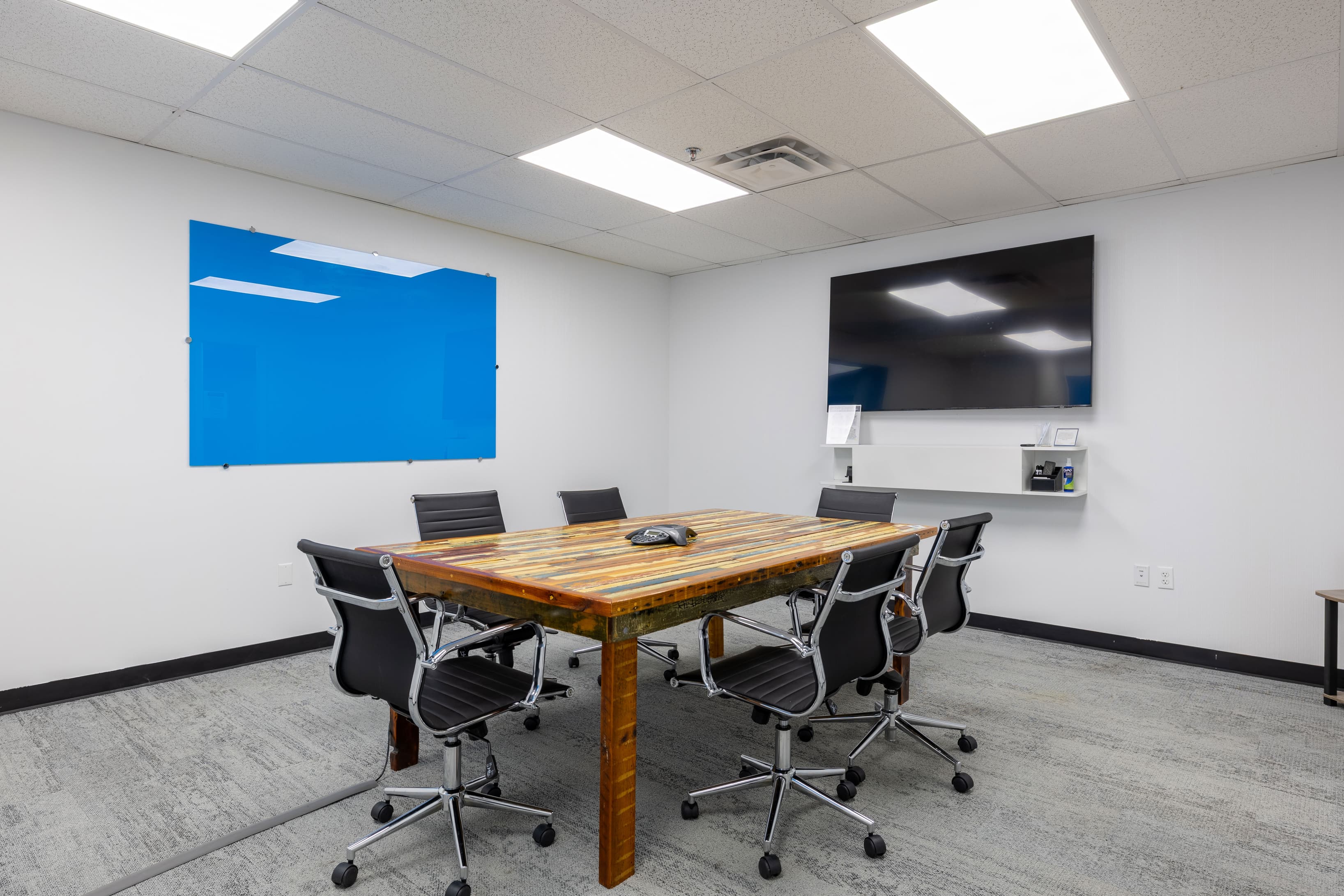 Meeting Room Meeting Room