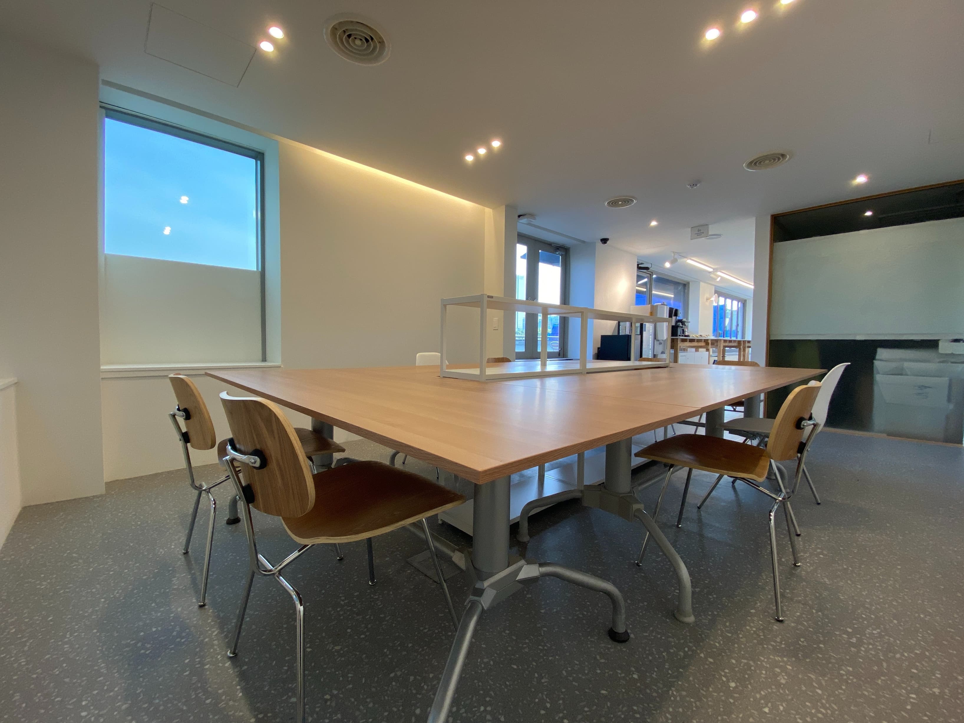 103707-103707-657163.jpg 103707-103707-657163.jpg