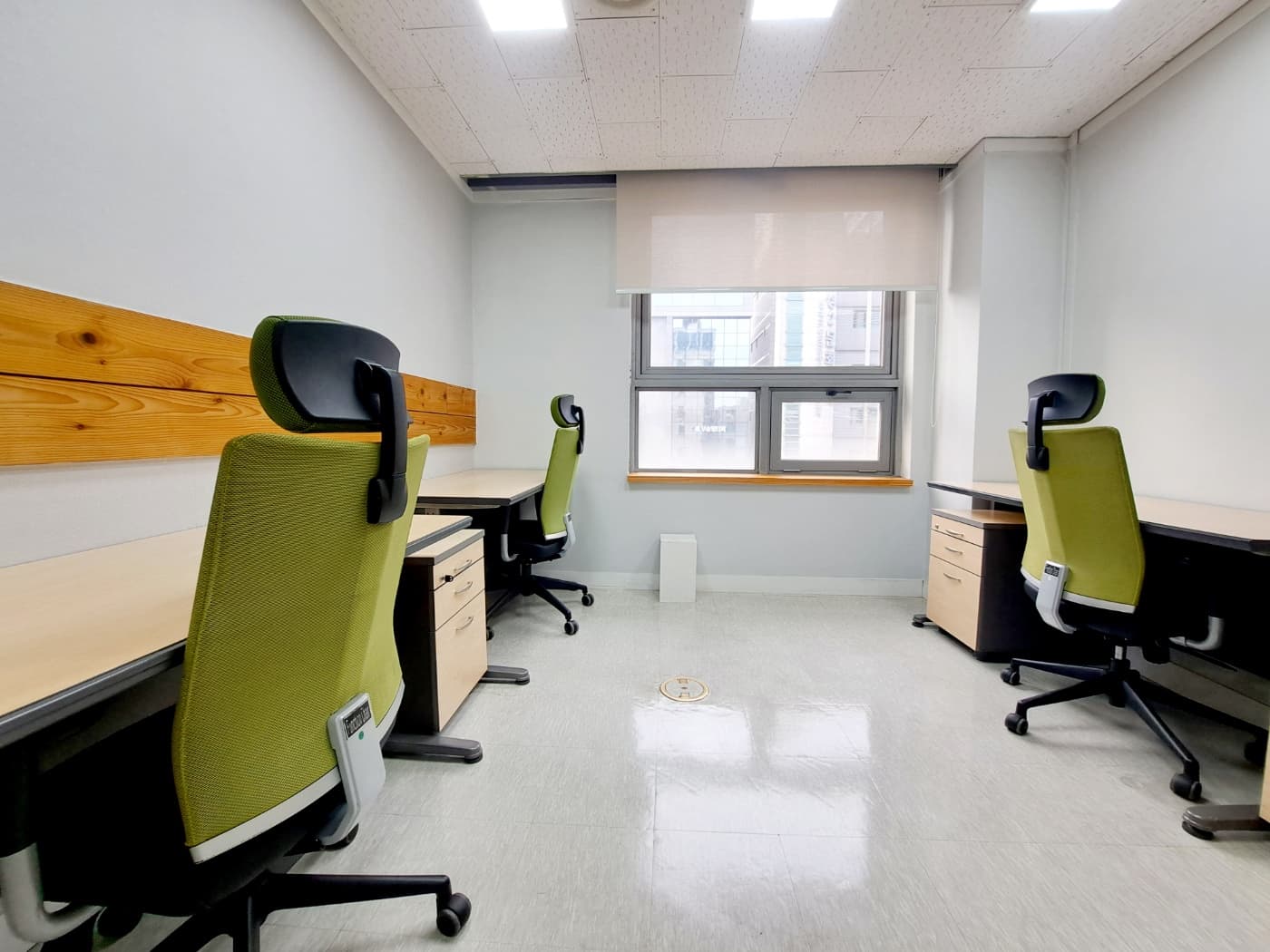 Private office for 3 people II Private office for 3 people II