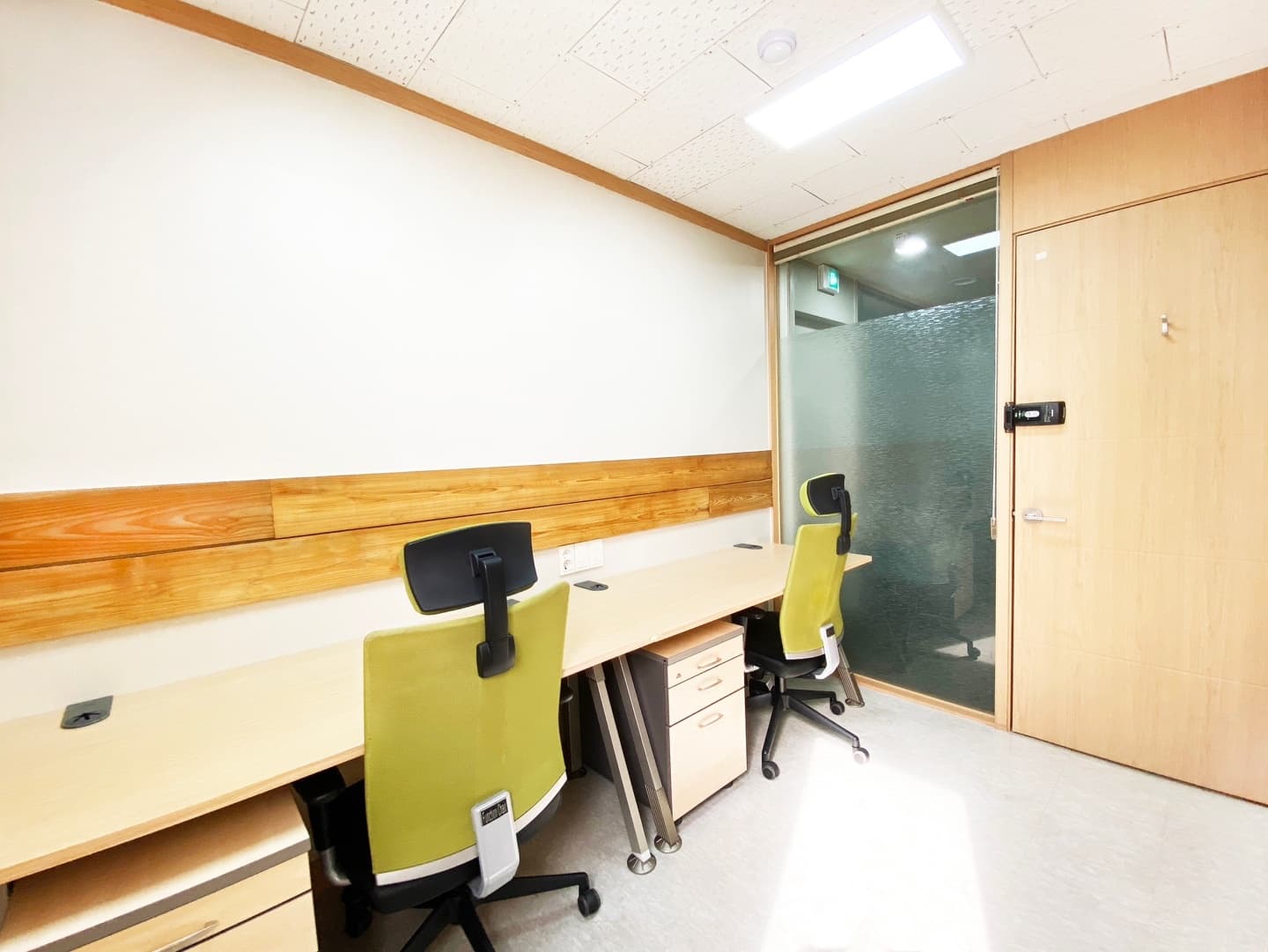 Private office for 2 people II Private office for 2 people II