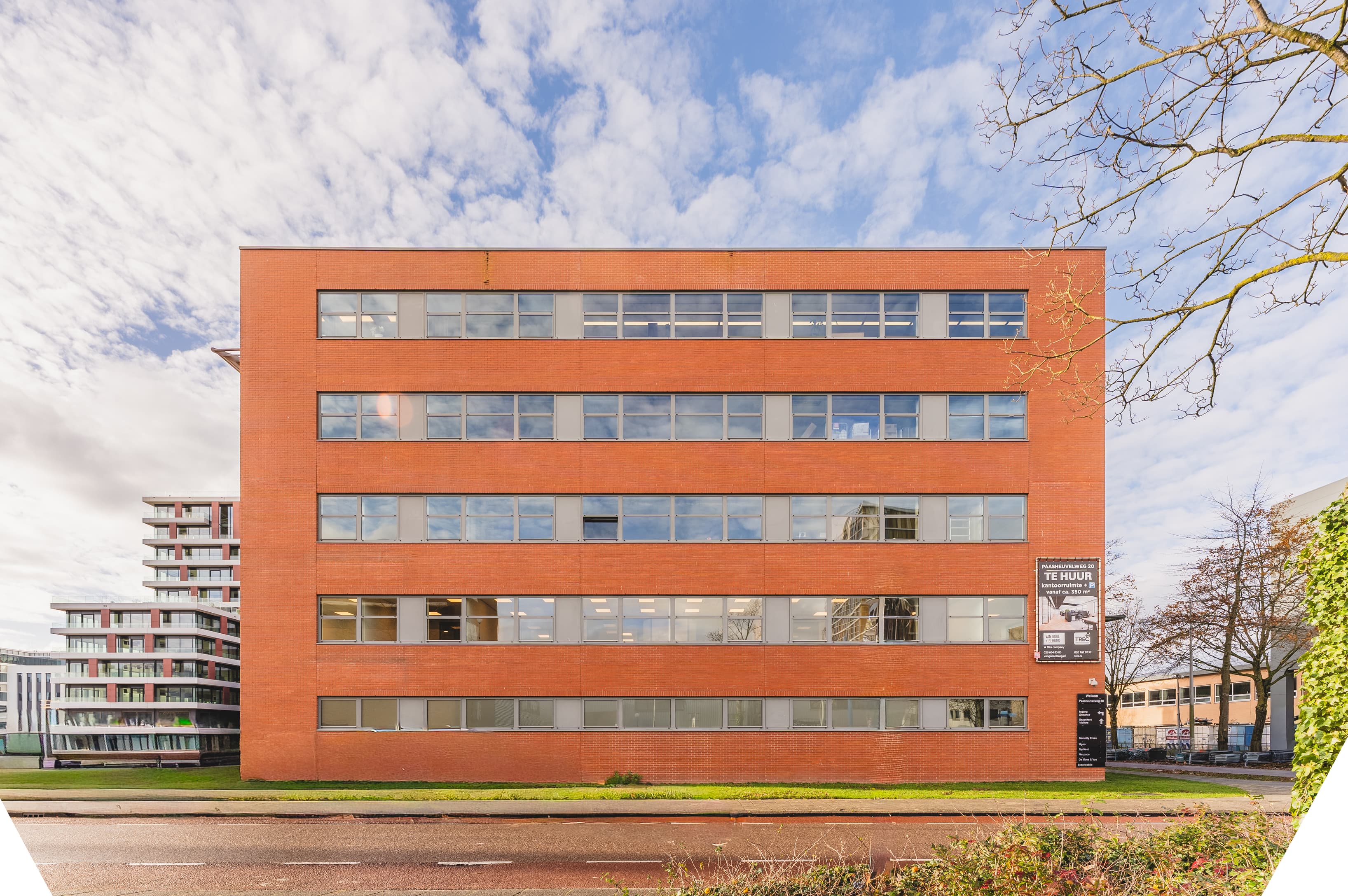 Modern office building with excellent accessibility, located in Amsterdam Zuidoost. Modern office building with excellent accessibility, located in Amsterdam Zuidoost.