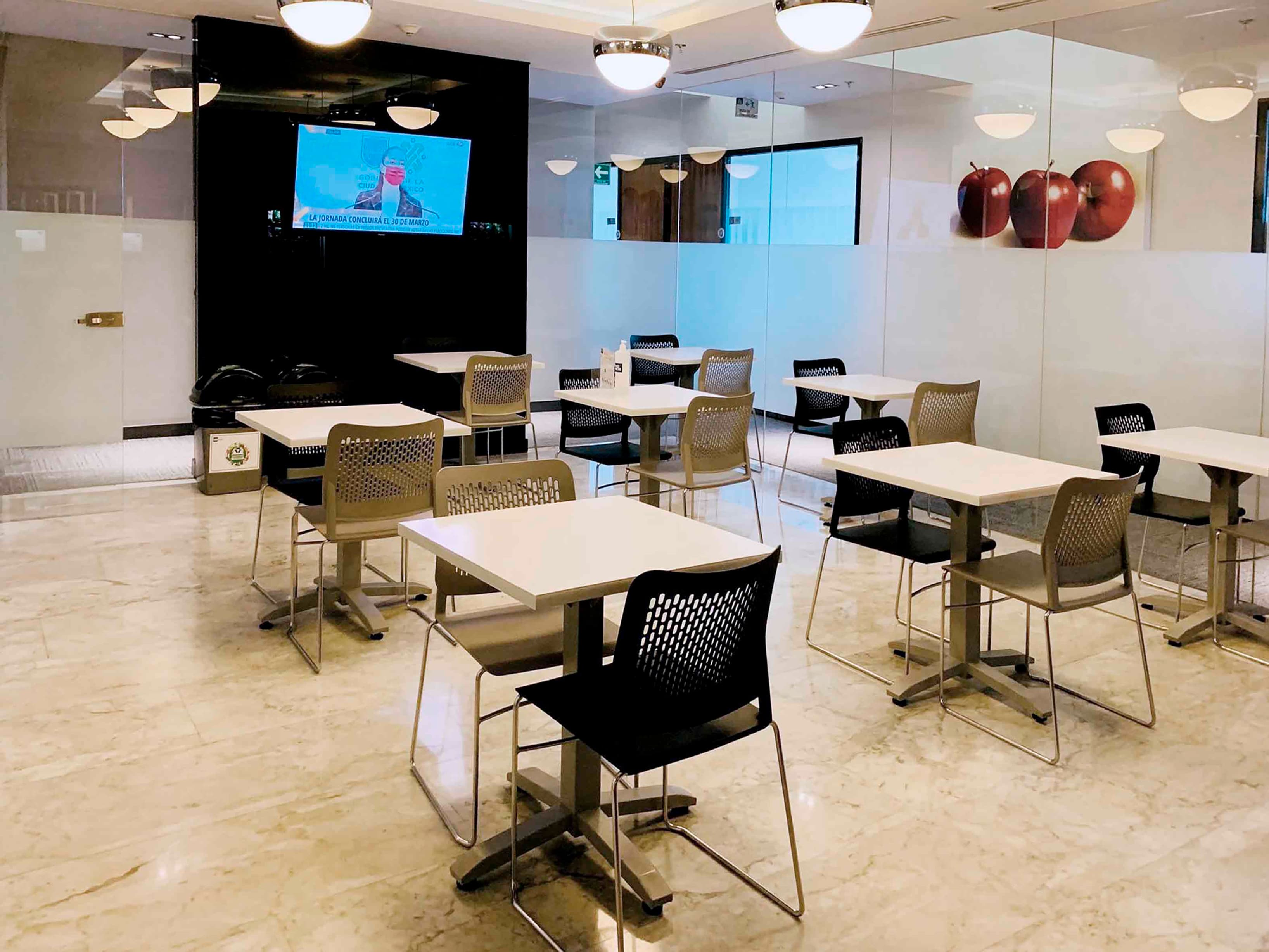 37196-37196-587094.jpg 37196-37196-587094.jpg