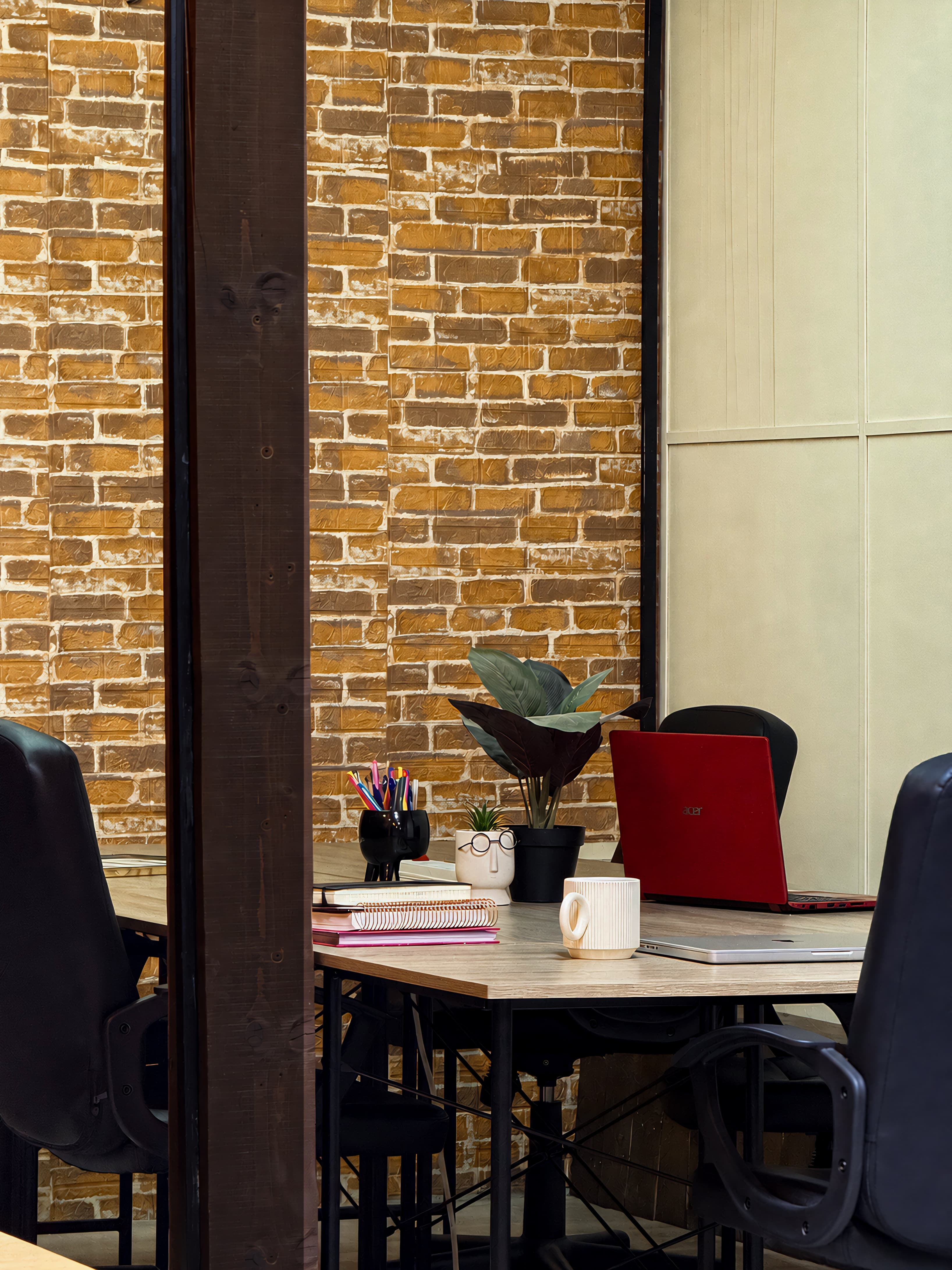 A quiet work corner with warm textures and a relaxed setup for getting things done in Raboteriya Coworking Space Plovdiv. A quiet work corner with warm textures and a relaxed setup for getting things done in Raboteriya Coworking Space Plovdiv.