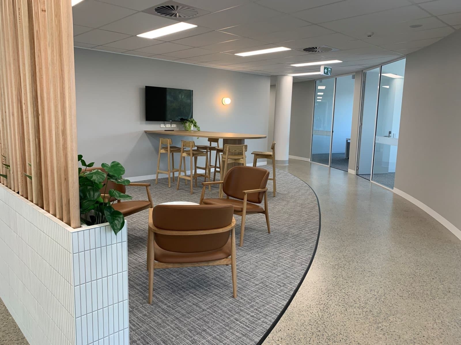 Breakout/Lounge Space Breakout/Lounge Space