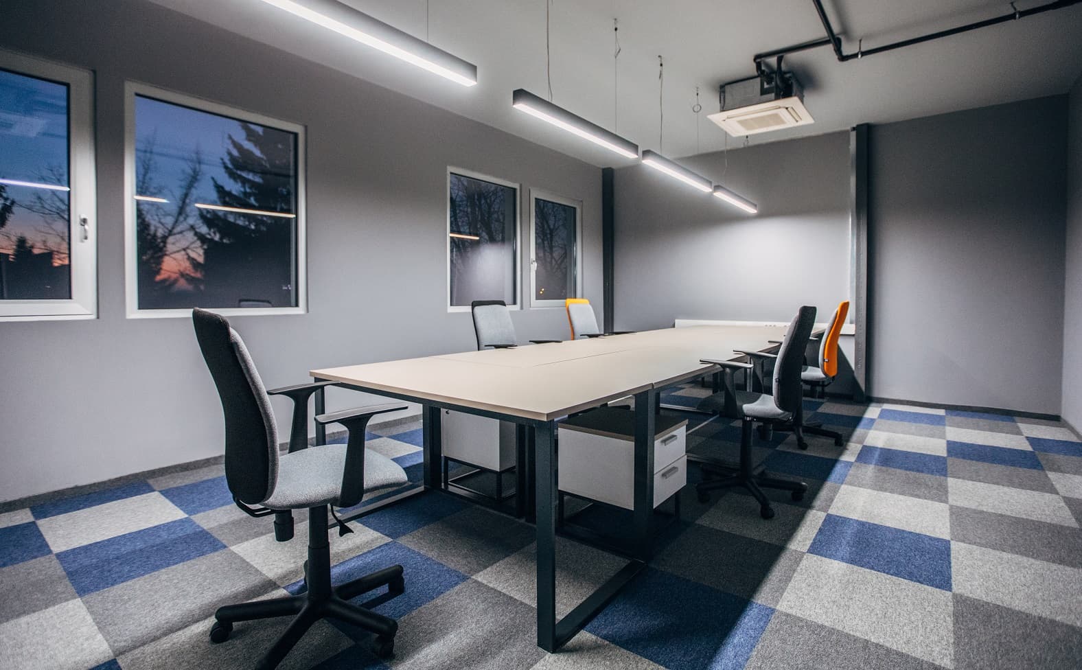 Private office small Private office small