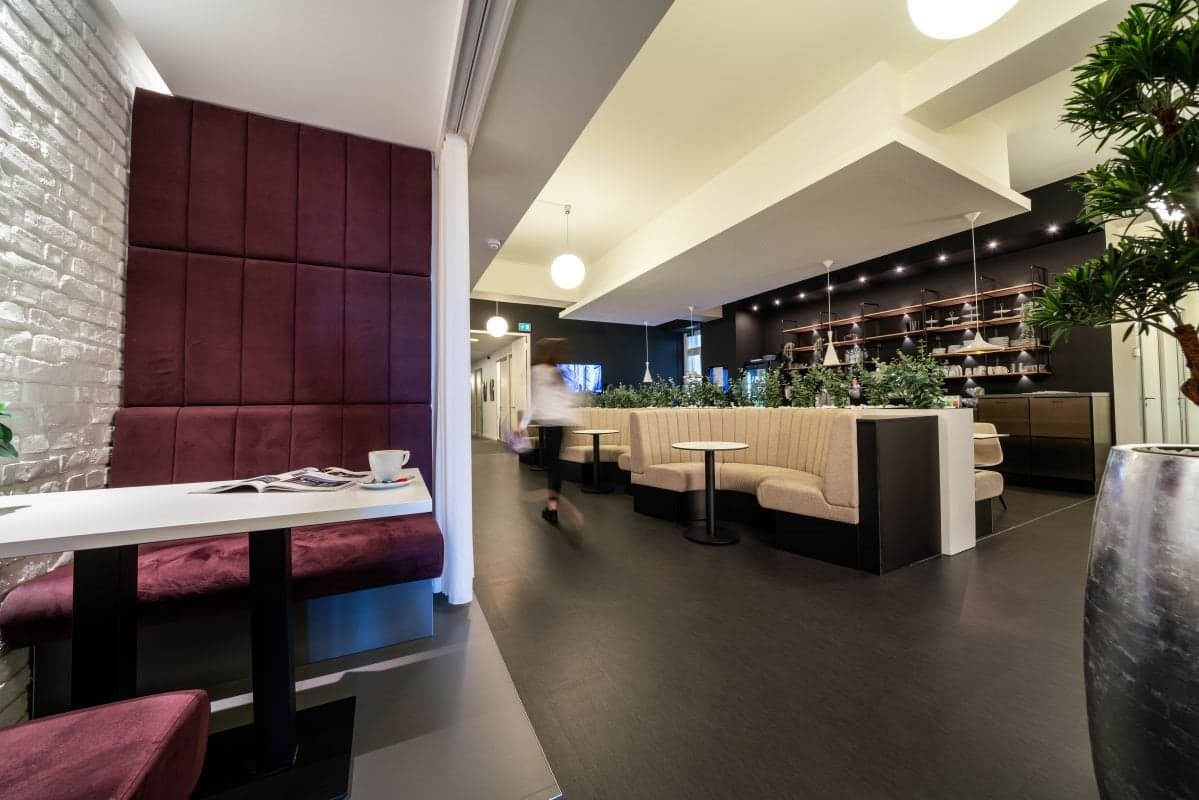 Breakout/Lounge Space Breakout/Lounge Space
