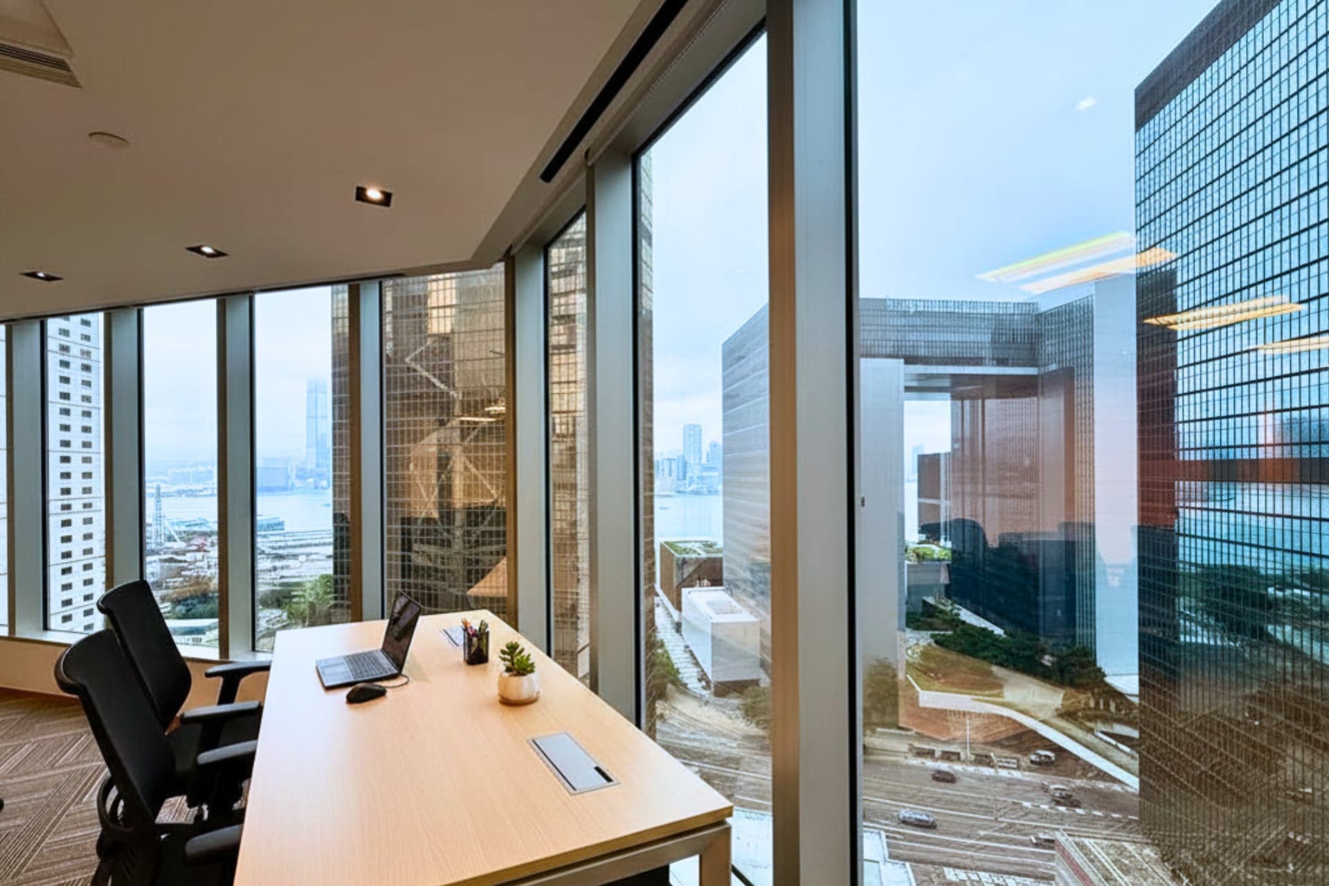Private Offices Private Offices