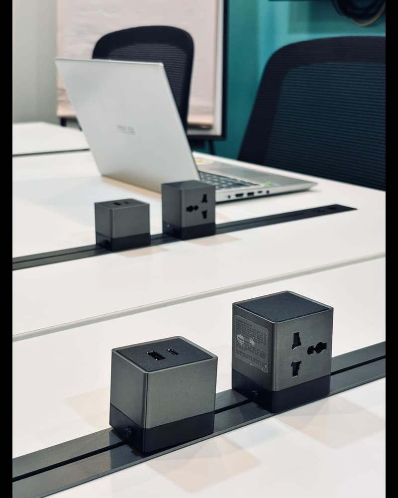 Integrated Plug Sockets Integrated Plug Sockets