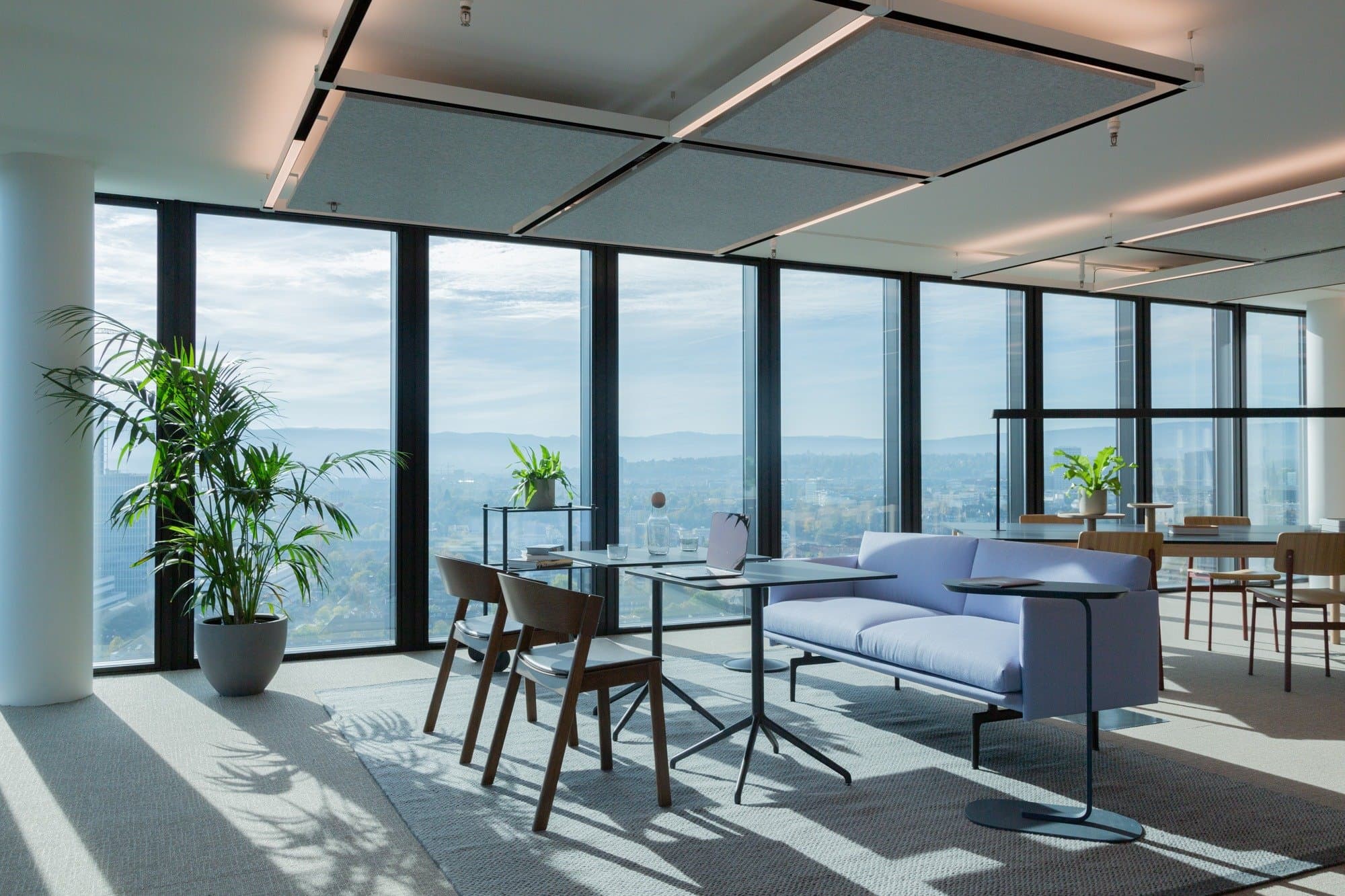 Breakout/Lounge Space Breakout/Lounge Space