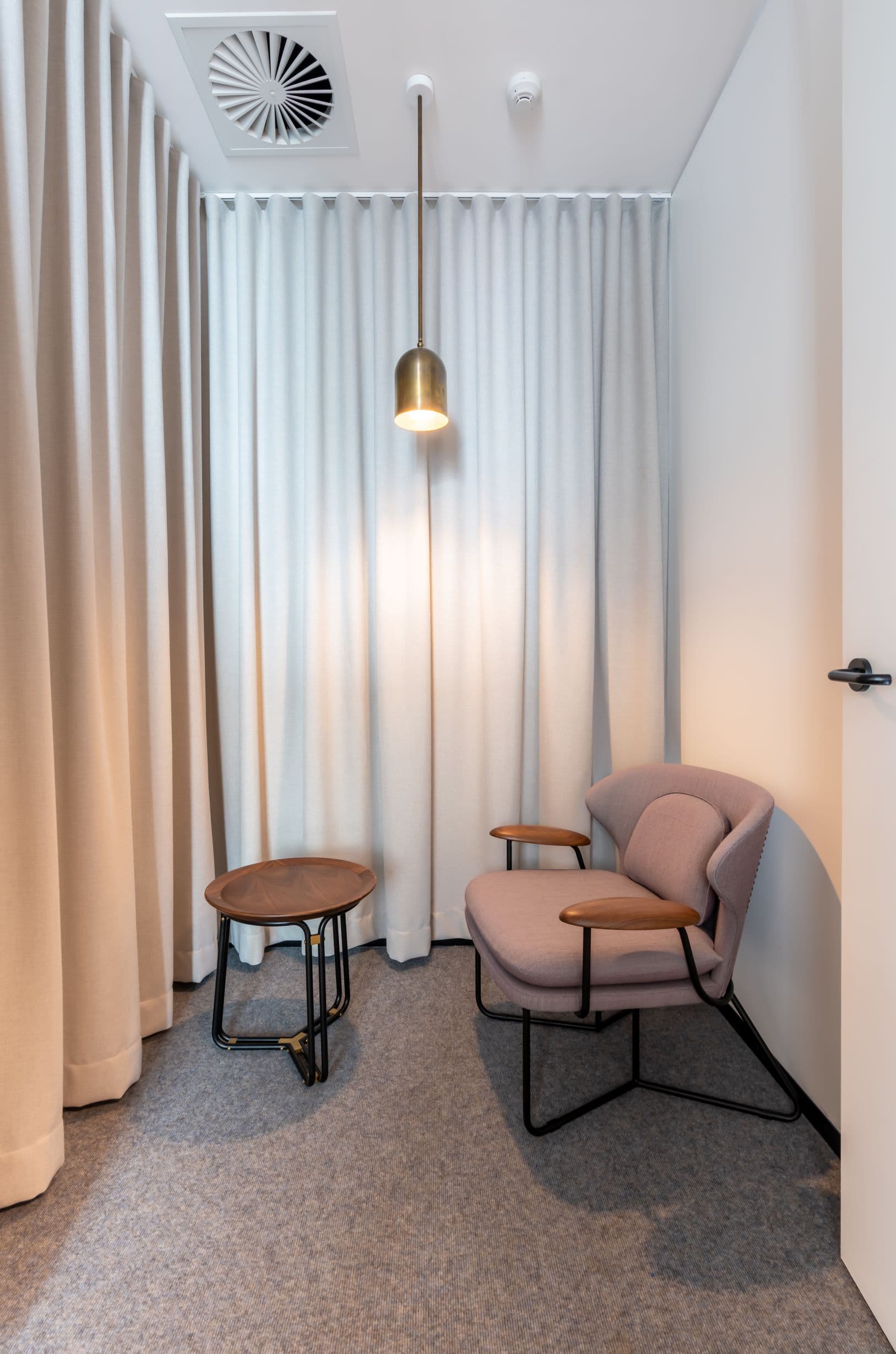 Breakout/Lounge Space Breakout/Lounge Space