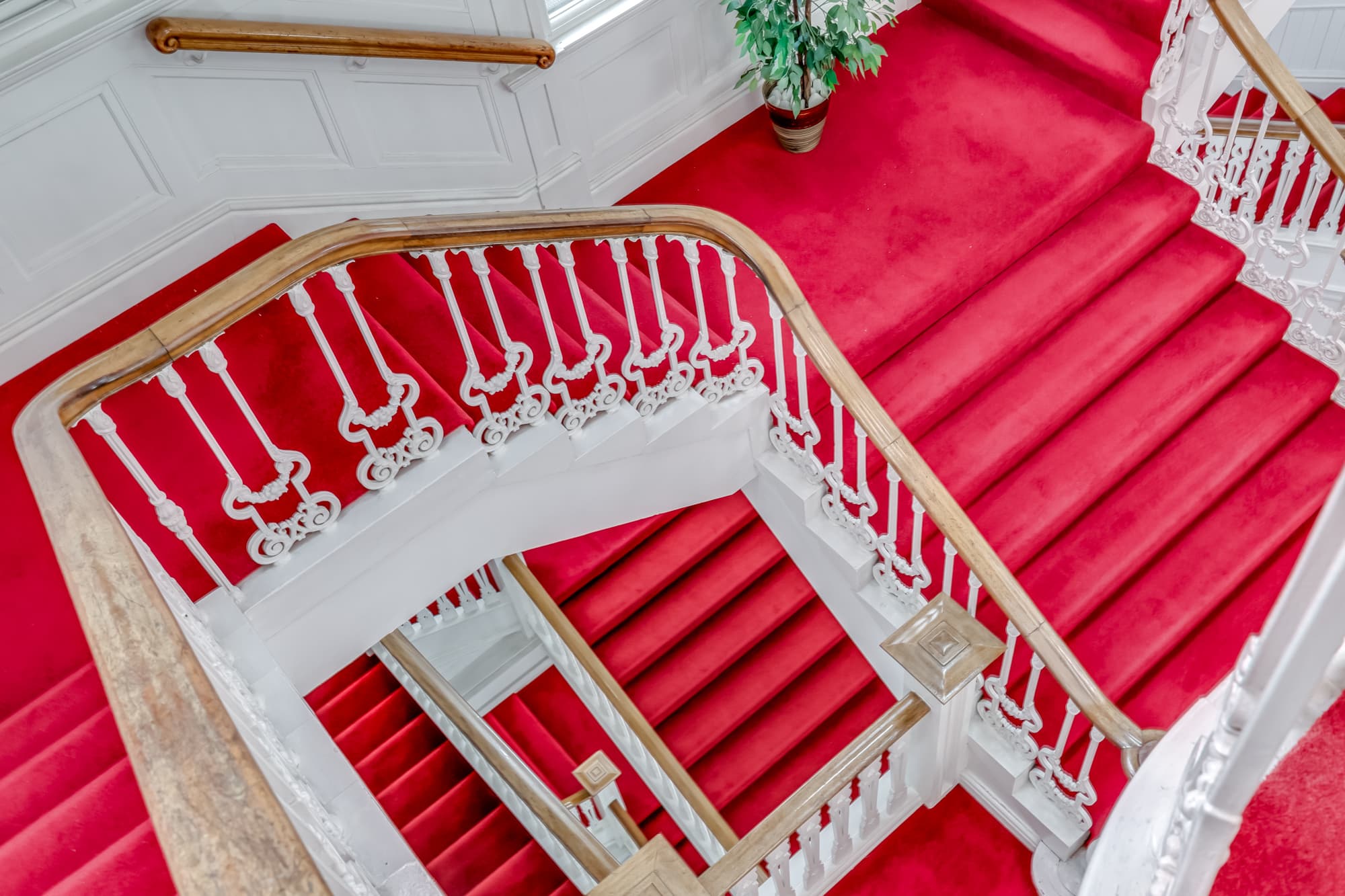 Grand Staircase Grand Staircase