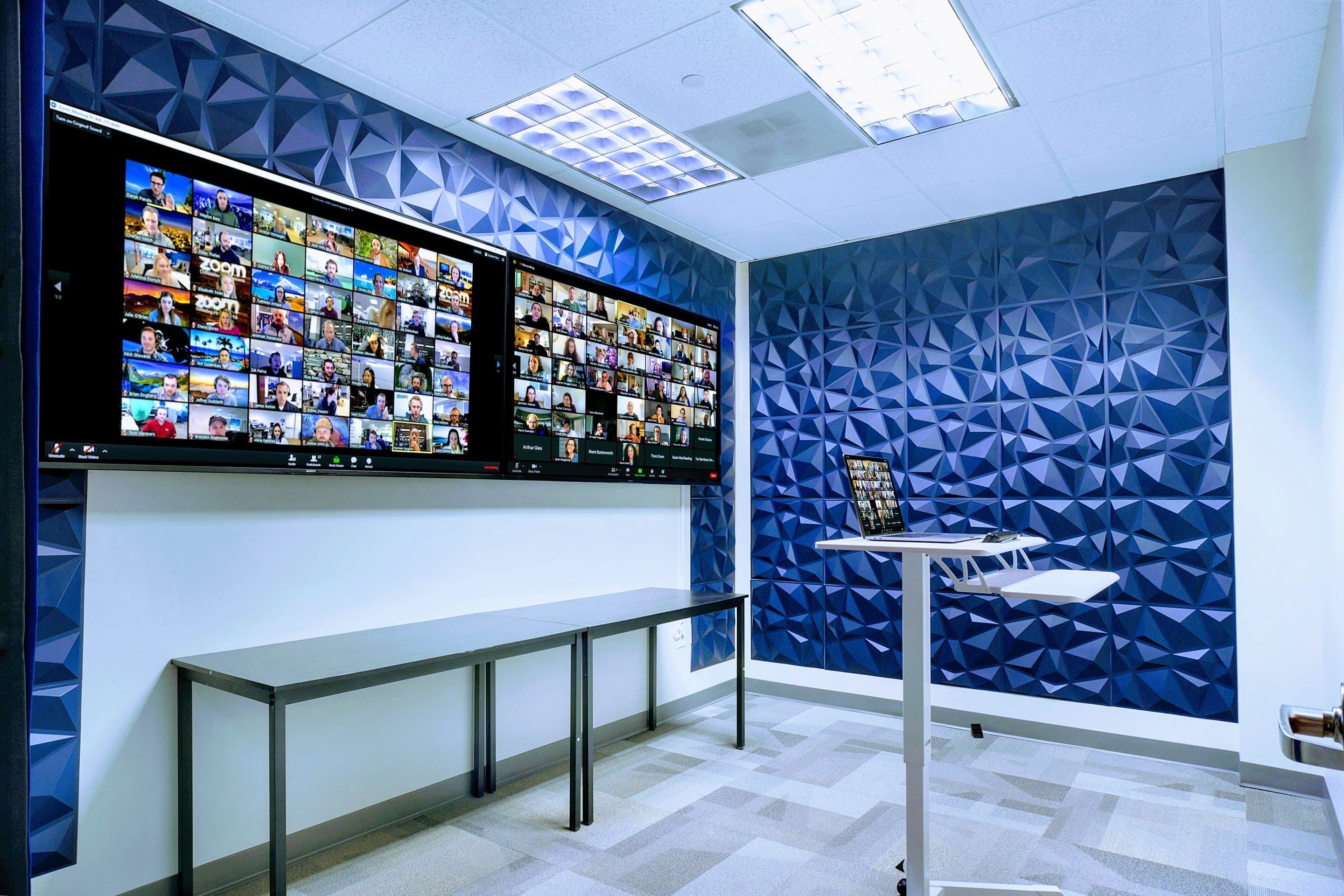Hybrid Webinar Space Hybrid Webinar Space