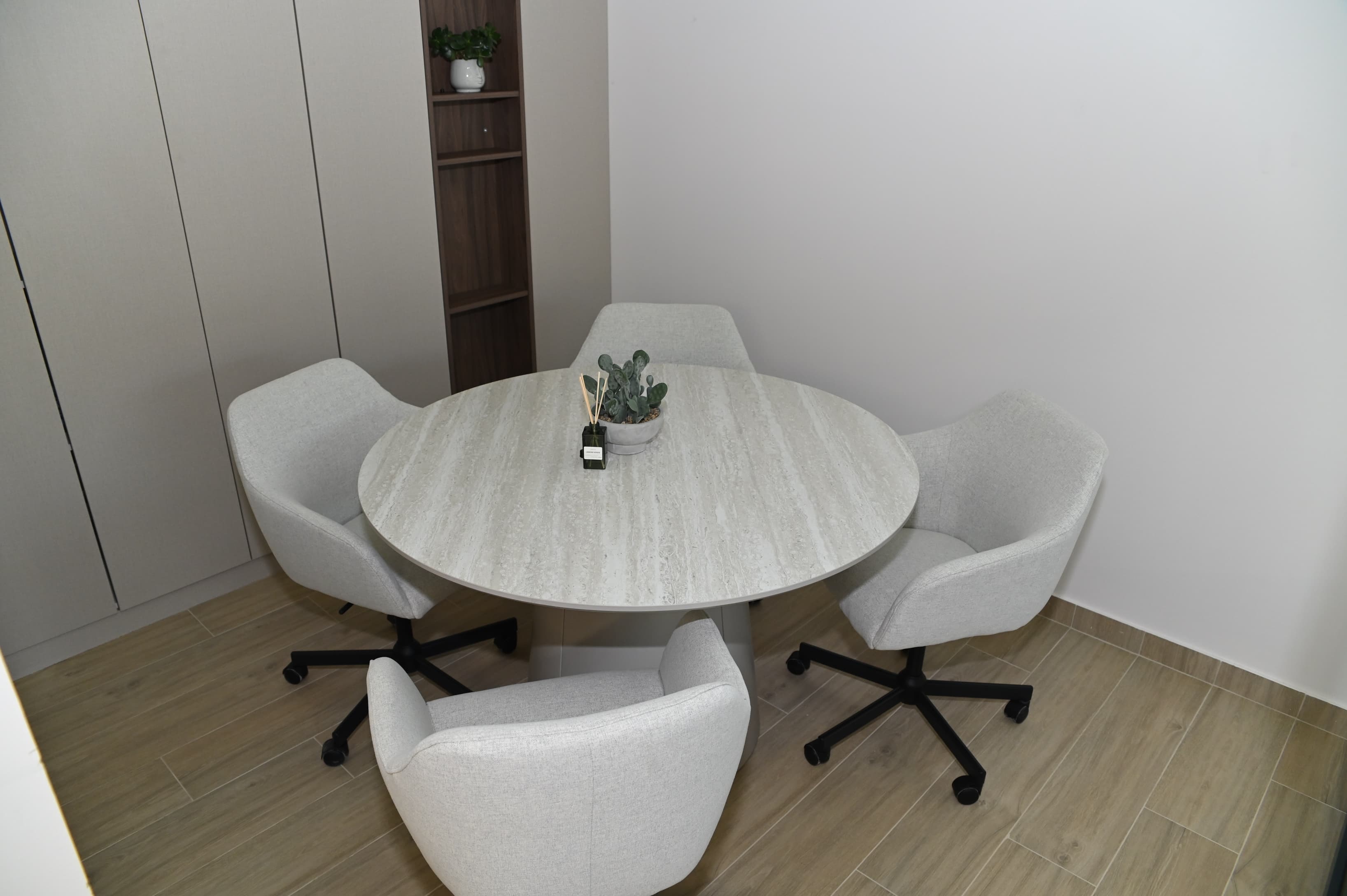 meeting room meeting room