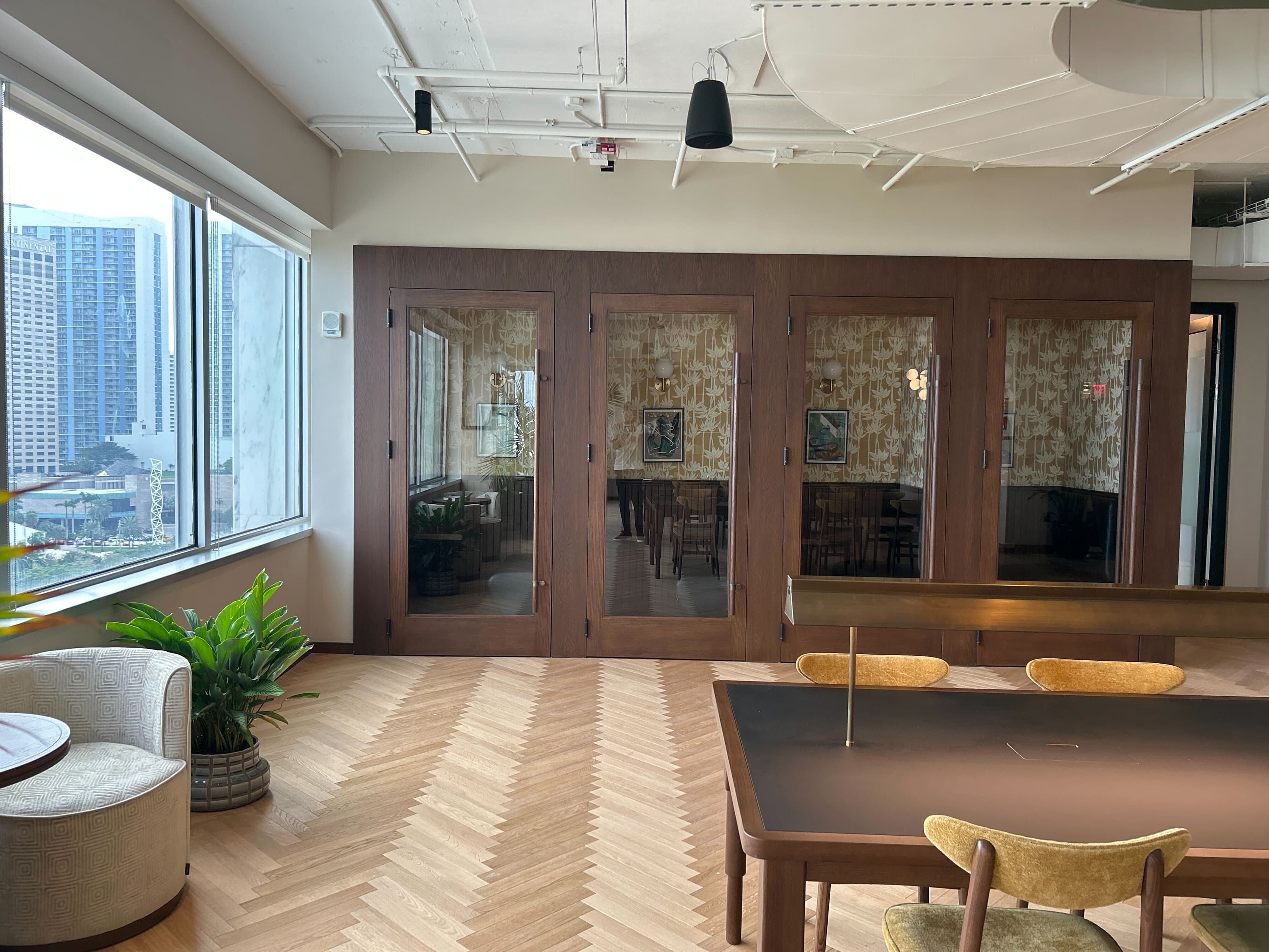Breakout/Lounge Space Breakout/Lounge Space