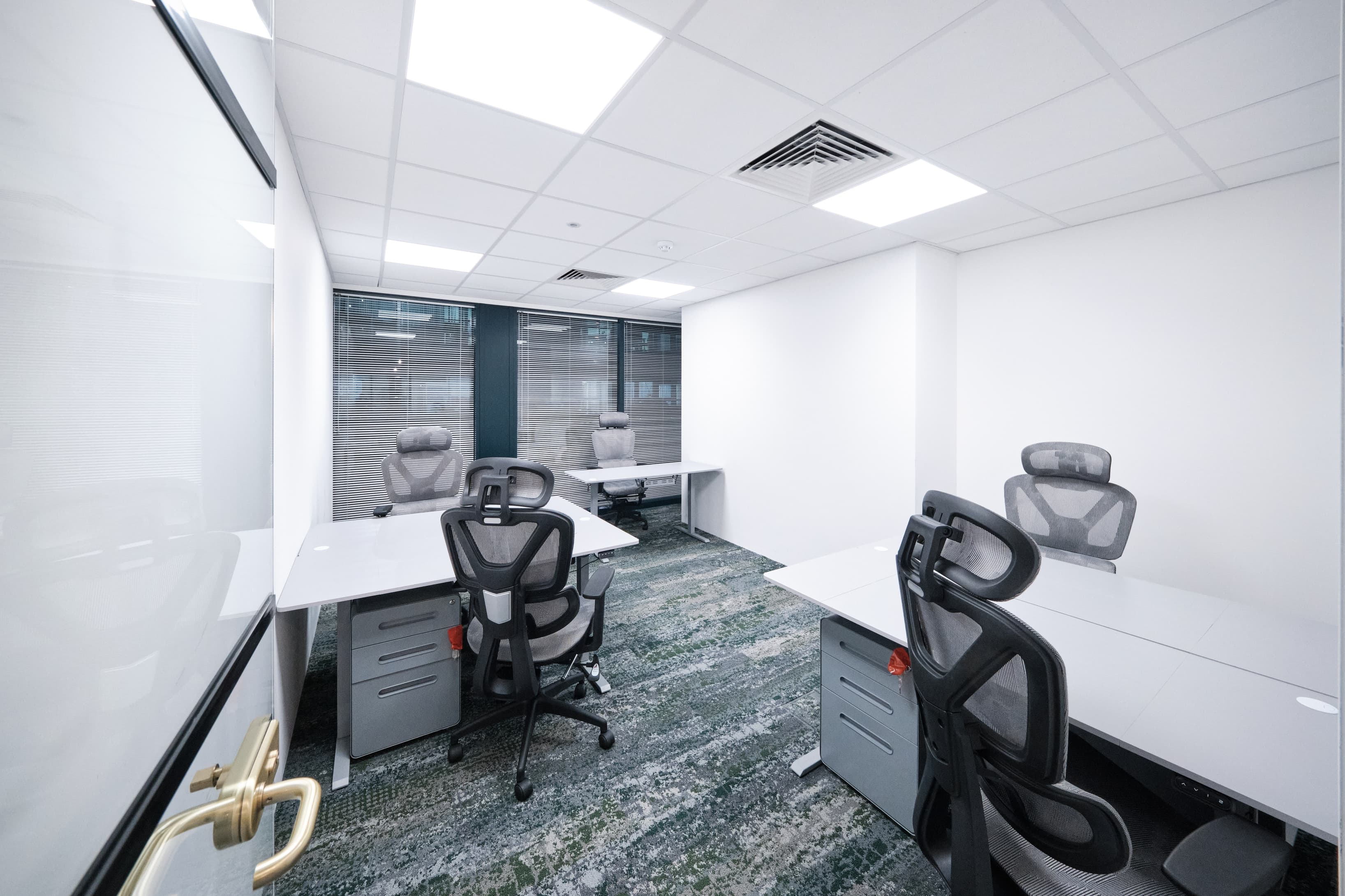 Ground Floor 5 Person Ground Floor 5 Person