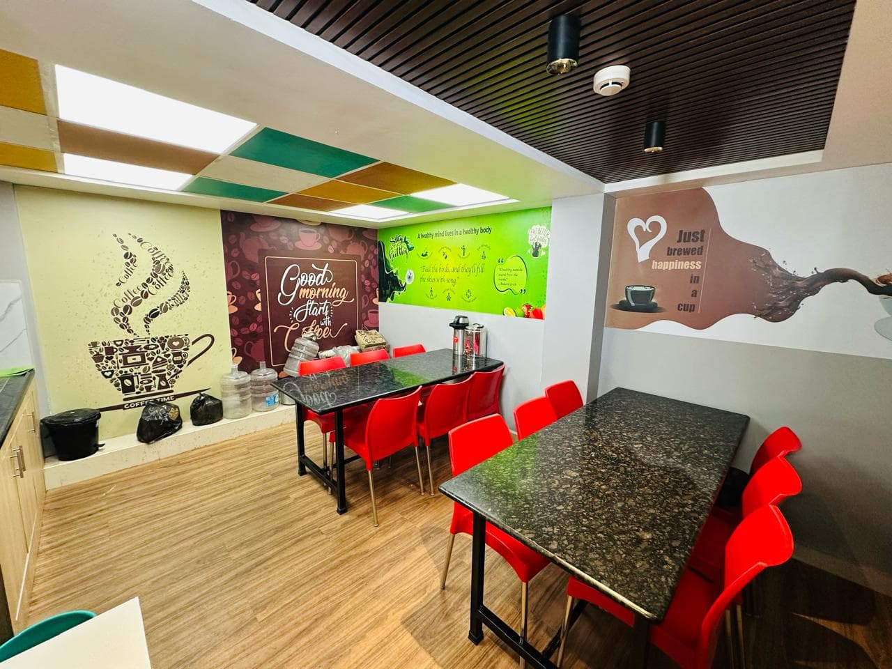 Hygienic and vibrant cafeteria space for breaks, networking, and relaxation. Hygienic and vibrant cafeteria space for breaks, networking, and relaxation.
