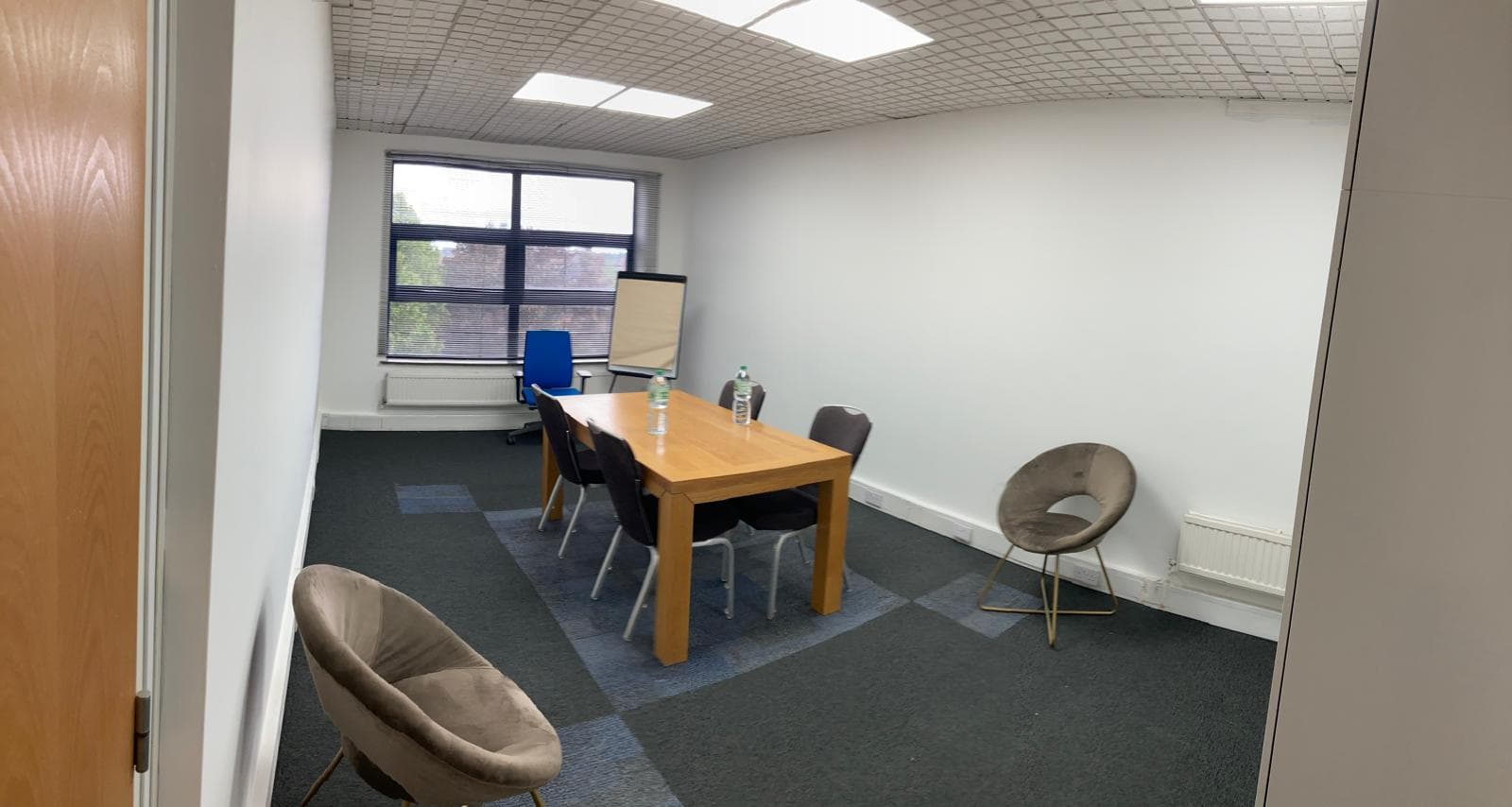 Meeting Room Meeting Room