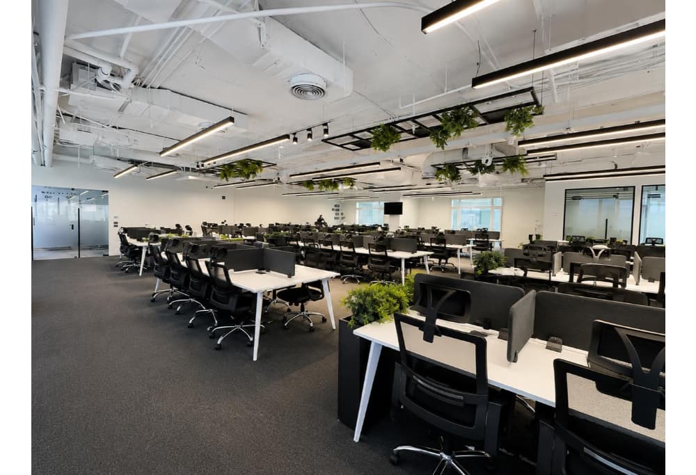 600 SQM Premium Office Ready to Move In 600 SQM Premium Office Ready to Move In