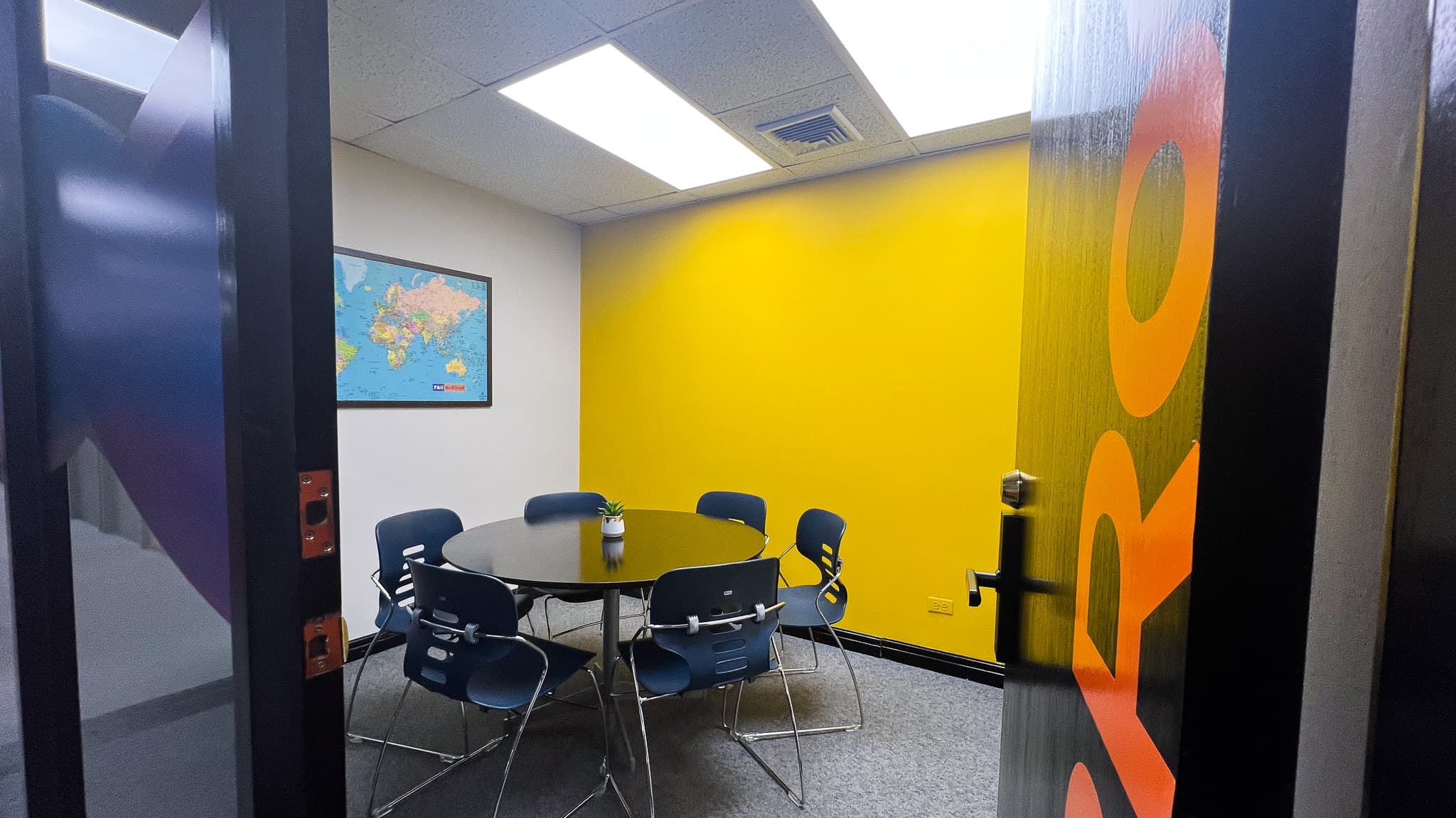 116809-116809-784677.jpg 116809-116809-784677.jpg