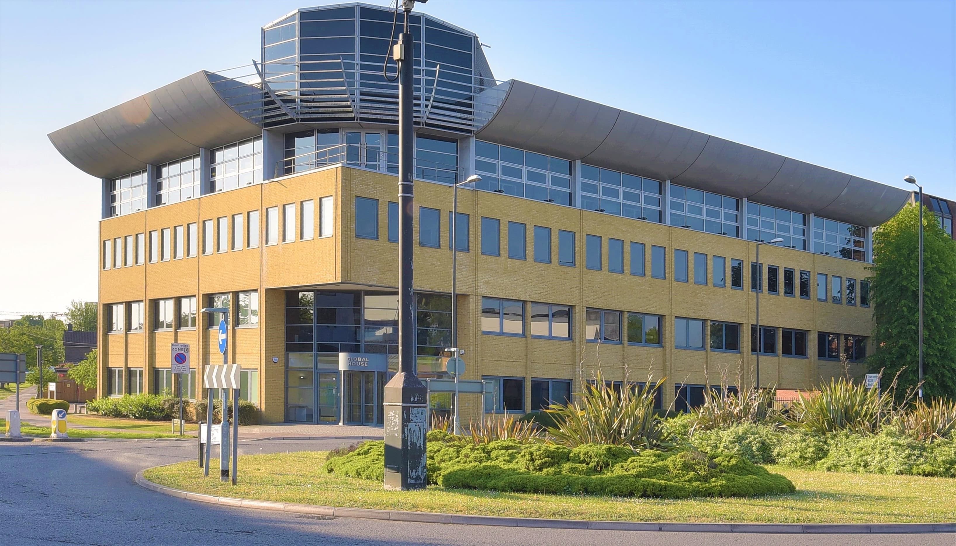 55613-55613-468303.jpg 55613-55613-468303.jpg