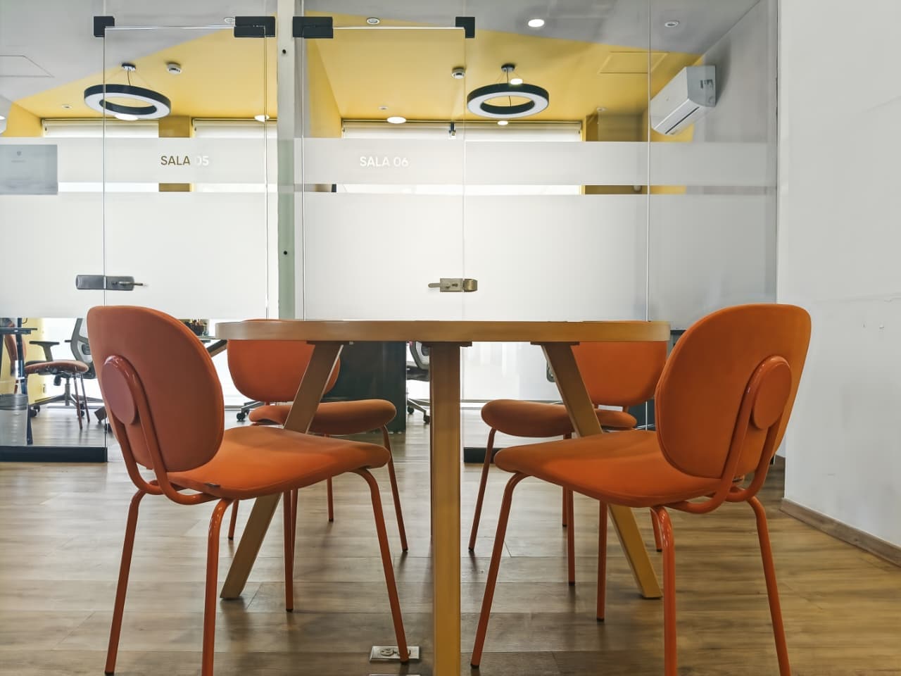 Mesa de cowork Mesa de cowork