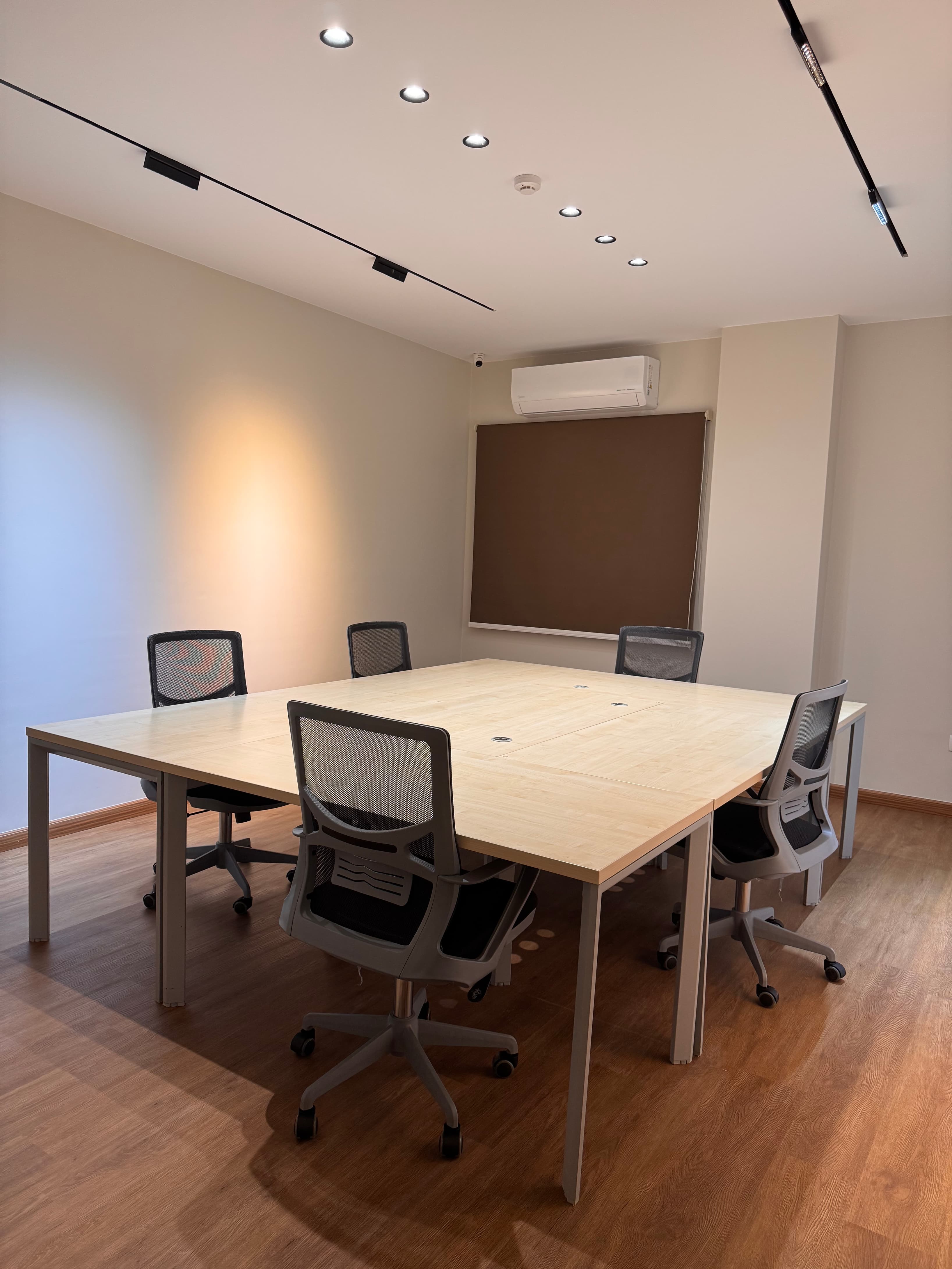 Meeting Room Meeting Room