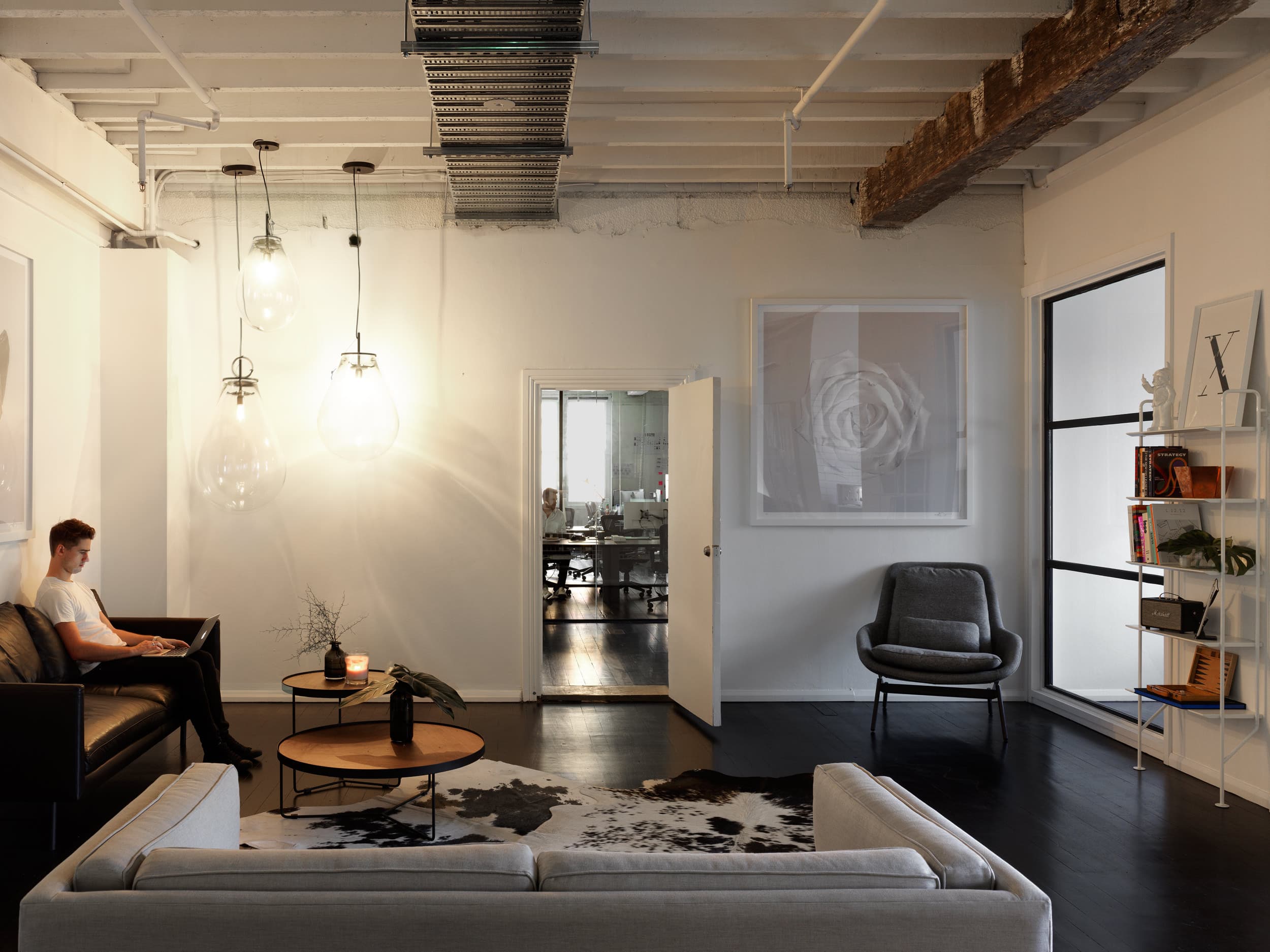 Breakout/Lounge Space Breakout/Lounge Space