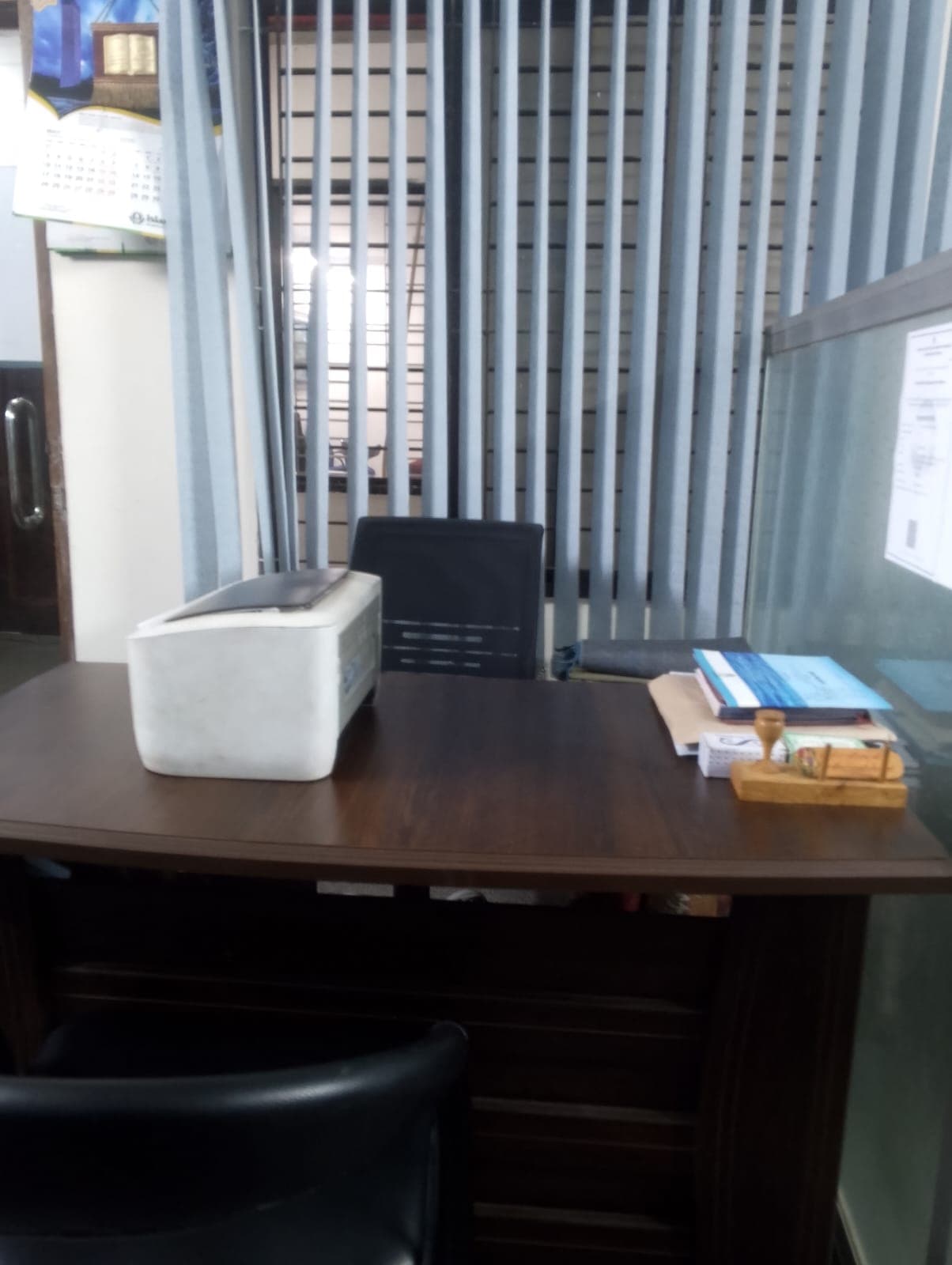 Office Desk 02 Office Desk 02