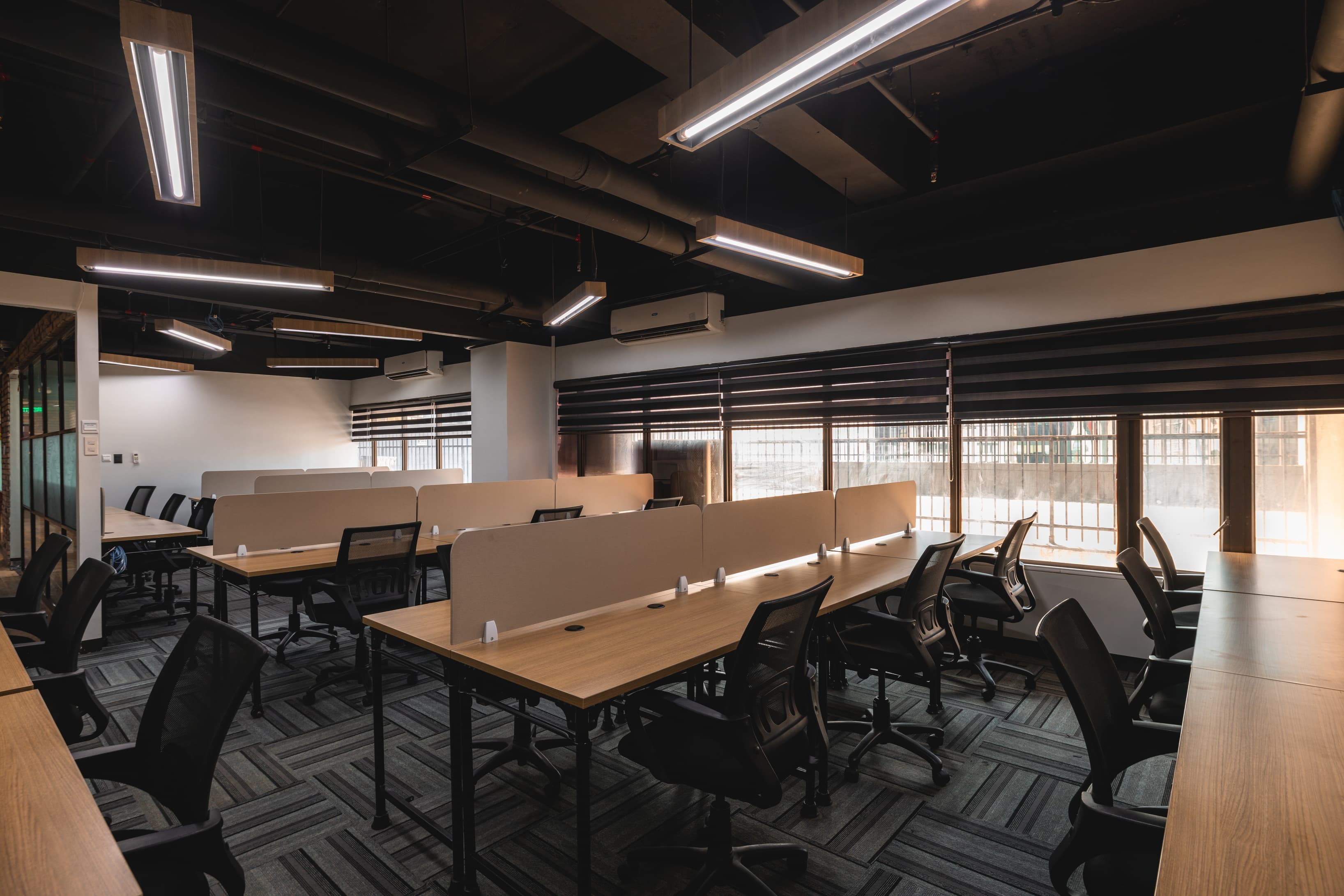 33285-33285-792196.jpg 33285-33285-792196.jpg