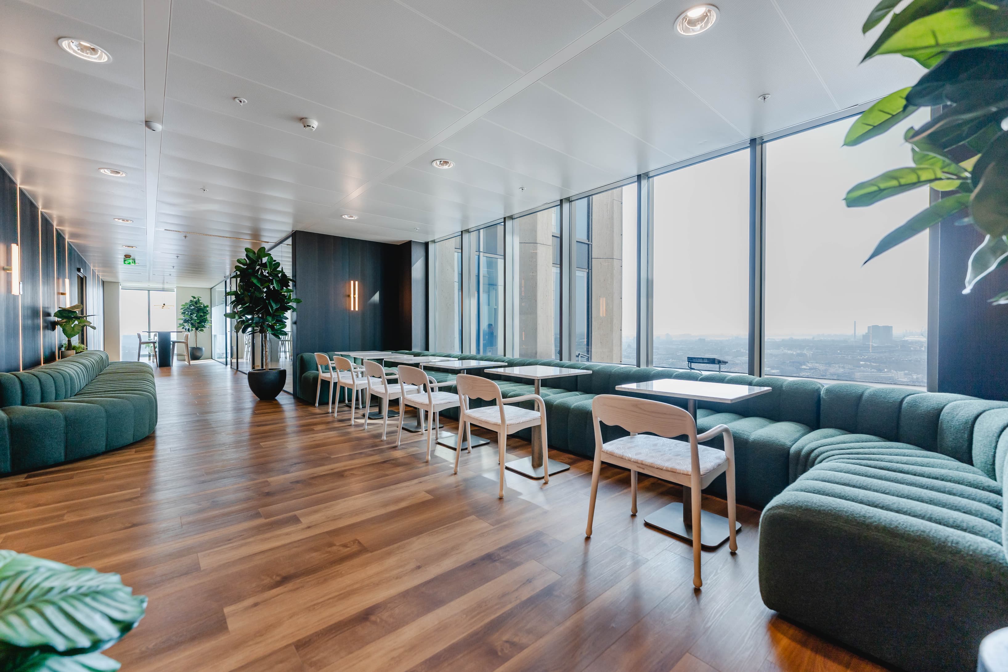 Breakout/Lounge Space Breakout/Lounge Space