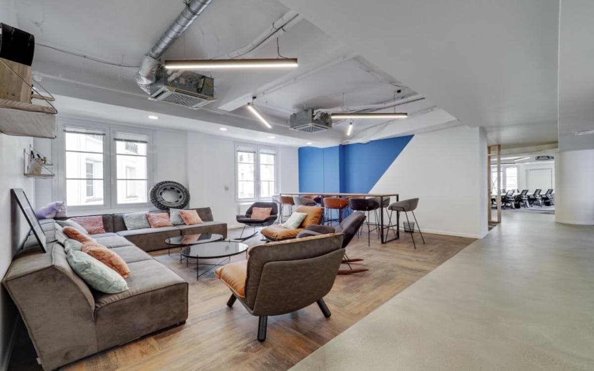 Breakout/Lounge Space Breakout/Lounge Space
