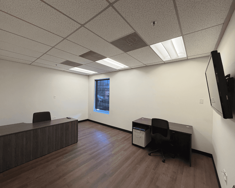 Extra Large Office Extra Large Office
