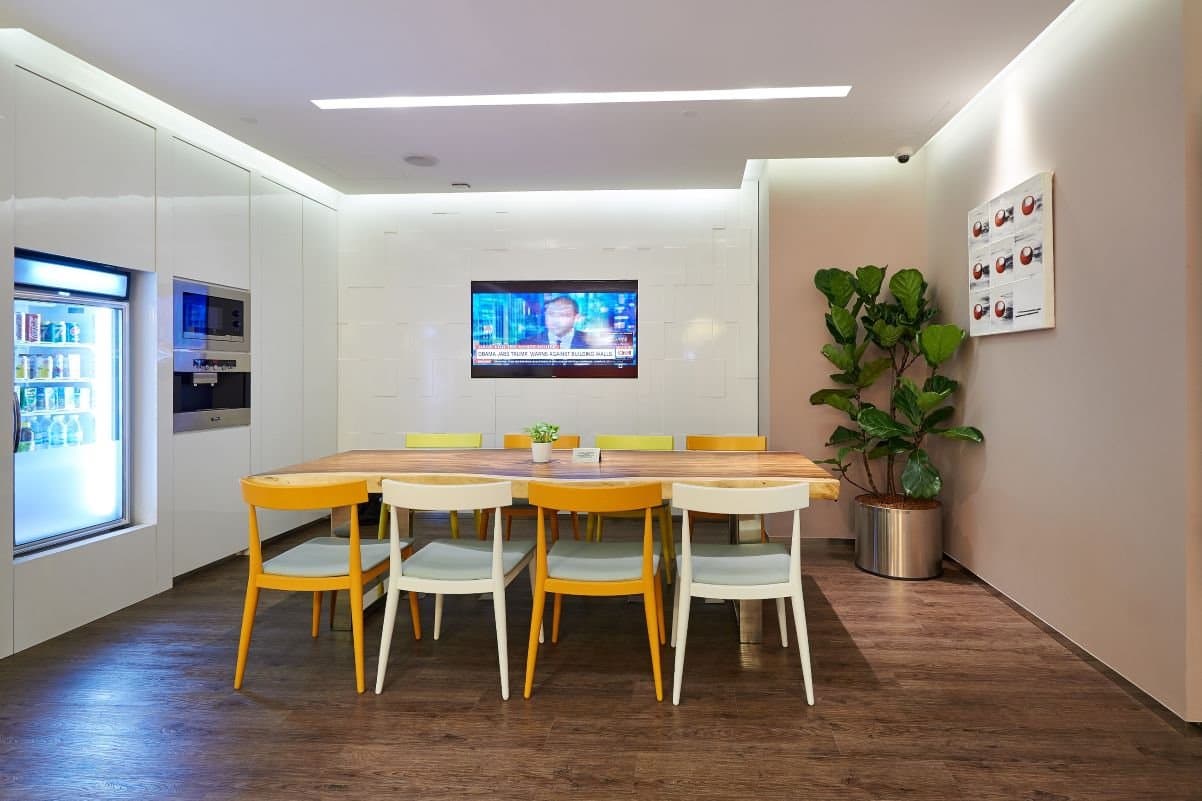 24050-24050-531532.jpg 24050-24050-531532.jpg