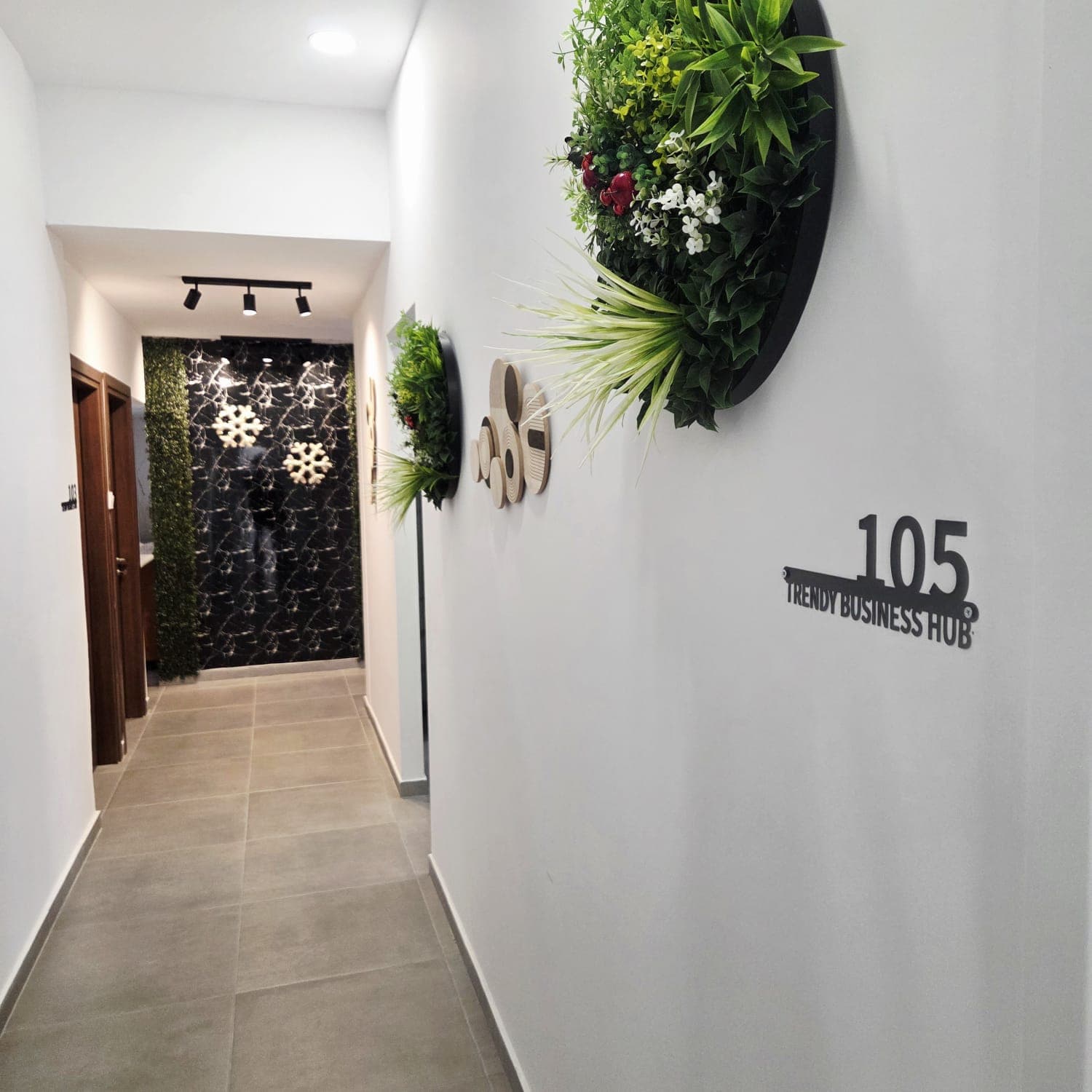 Trendy Business Hub 2 Trendy Business Hub 2