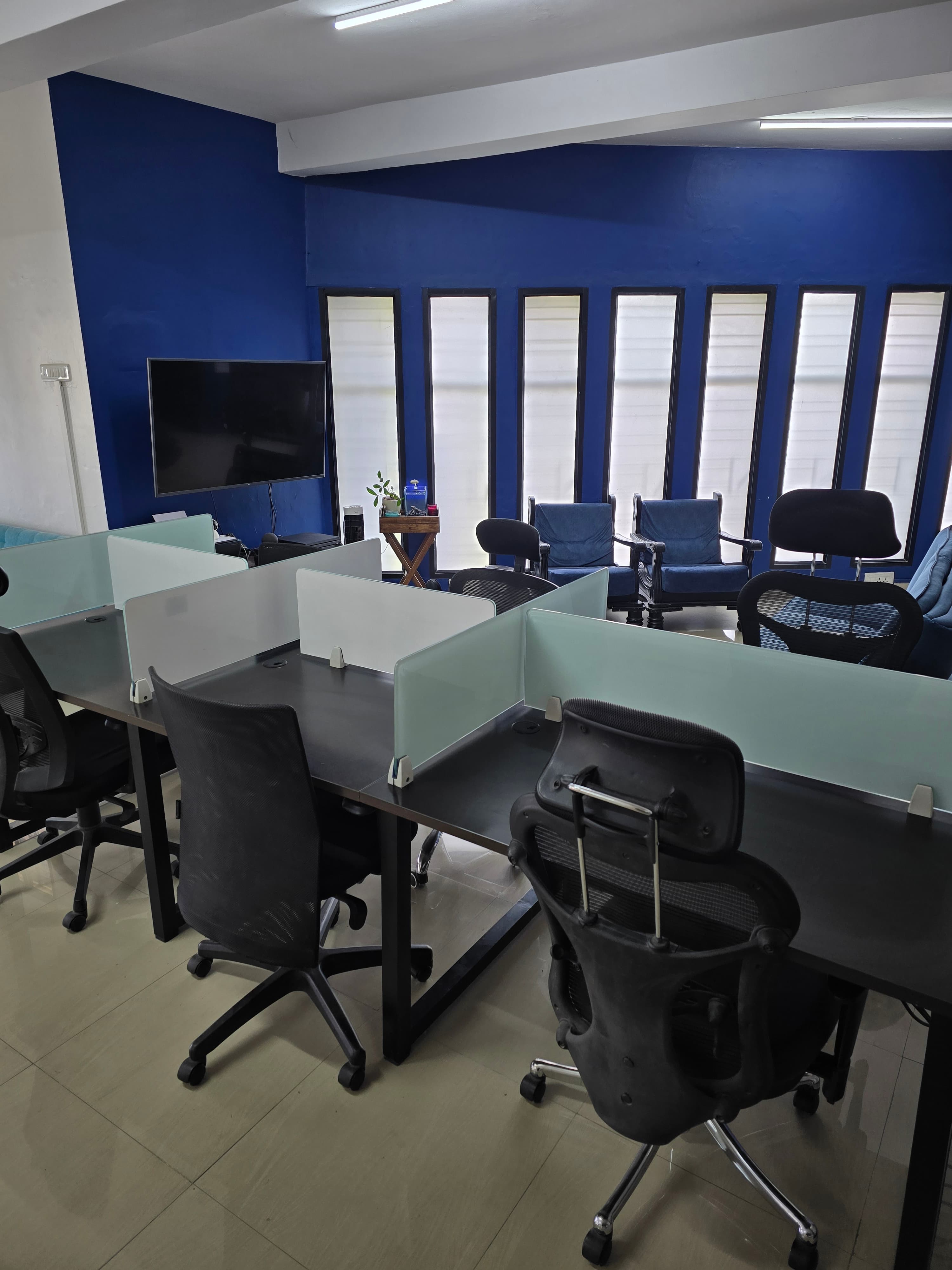 Dedicated Work desk Dedicated Work desk