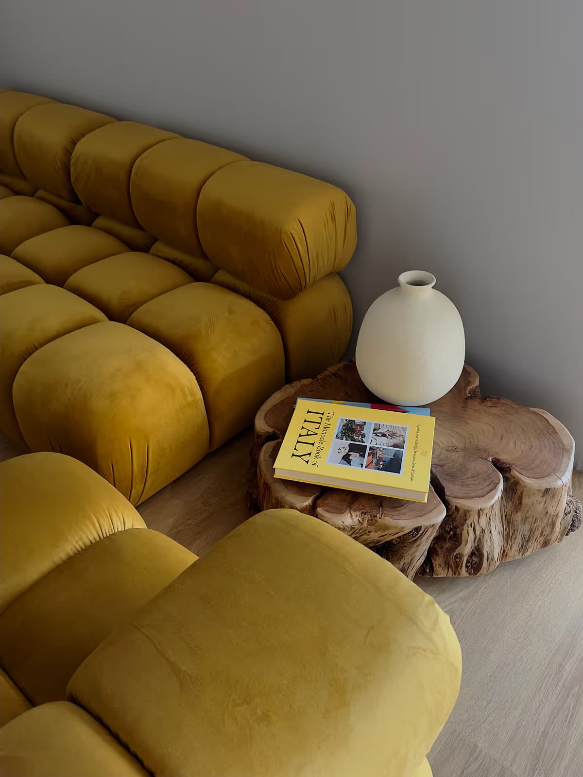 Lounge area Lounge area