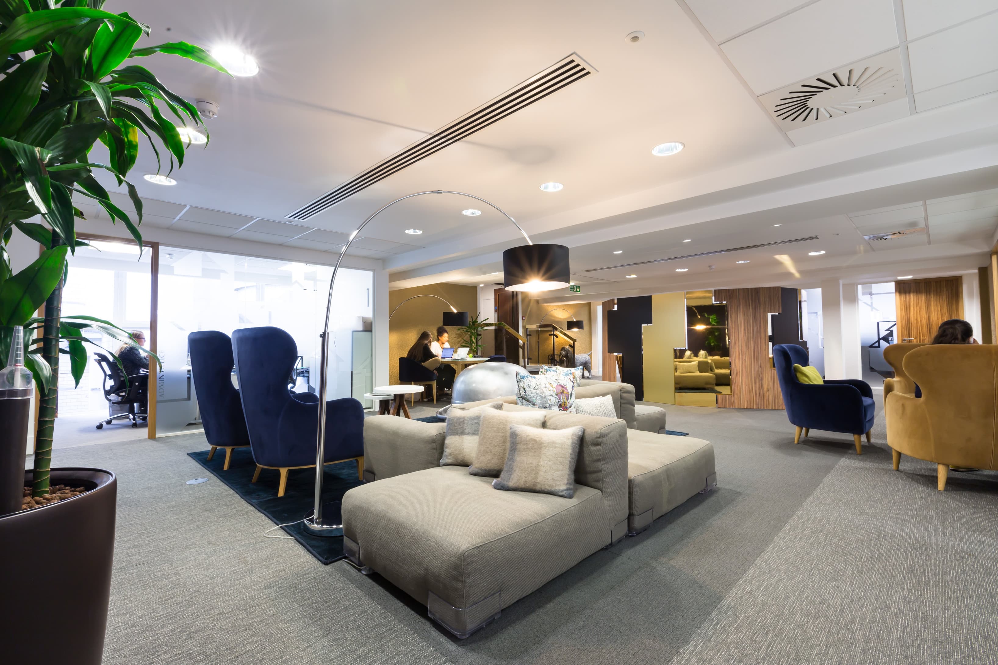 Breakout/Lounge Space Breakout/Lounge Space