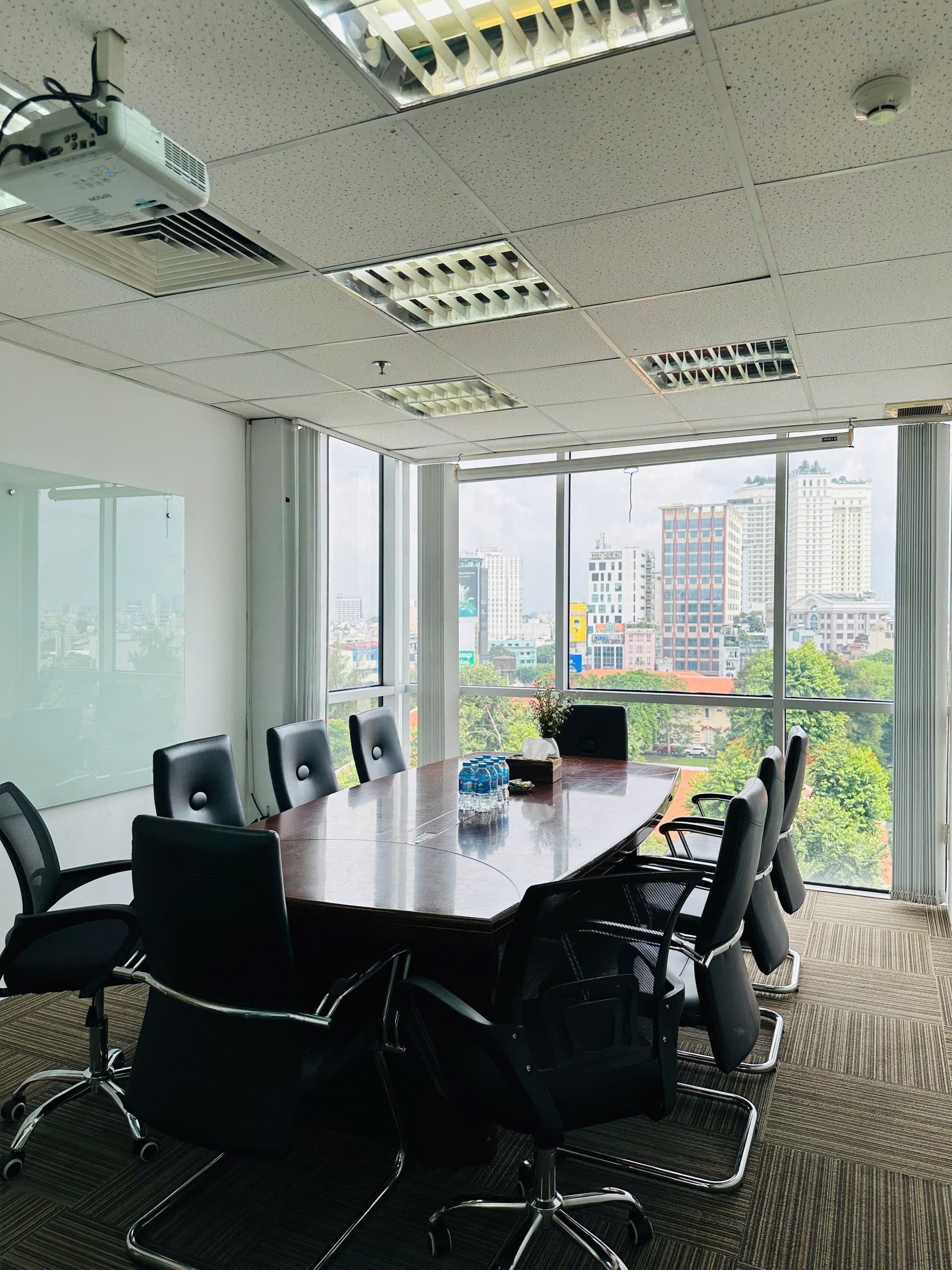 Meeting room Meeting room
