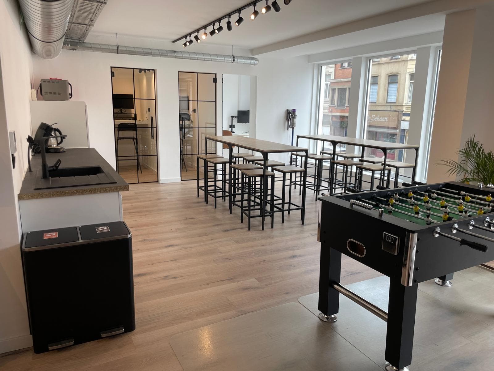 Eatroom Eatroom