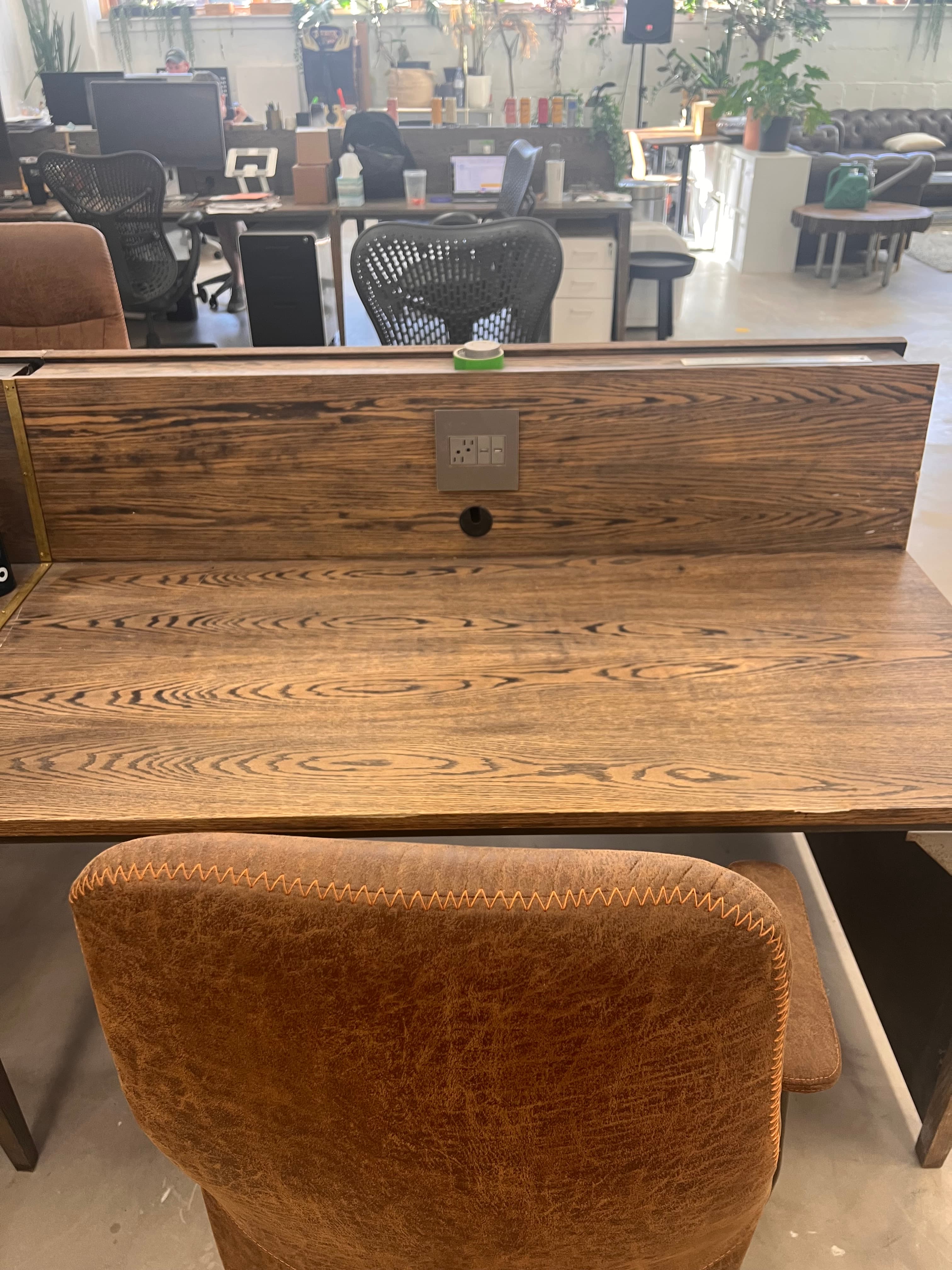 Desk Desk