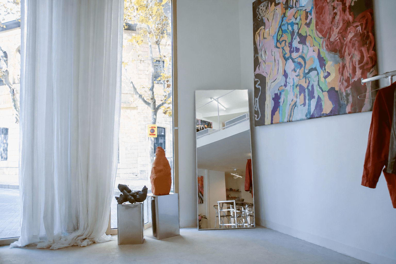 Floor-to-ceiling windows, sheer curtains and pieces on show in the gallery Floor-to-ceiling windows, sheer curtains and pieces on show in the gallery