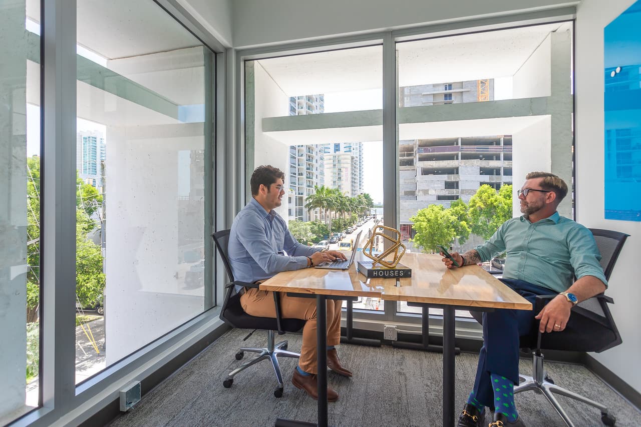 Private Office Private Office
