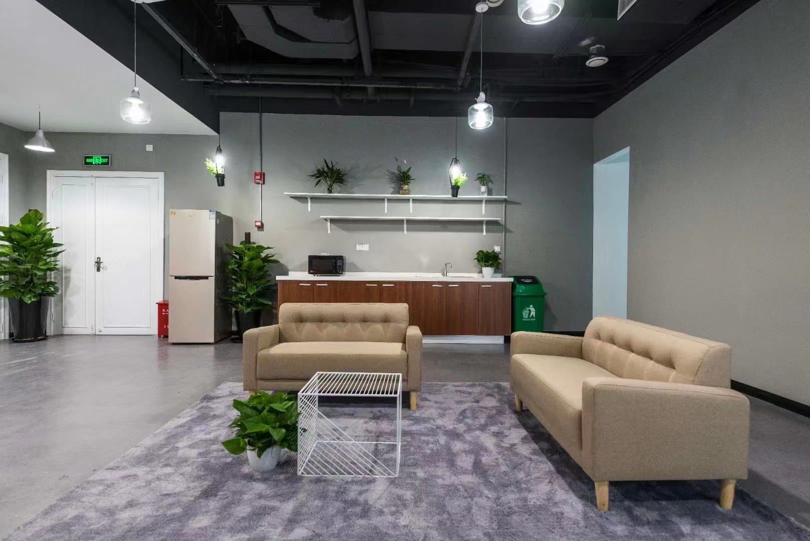 63921-63921-527143.jpg 63921-63921-527143.jpg