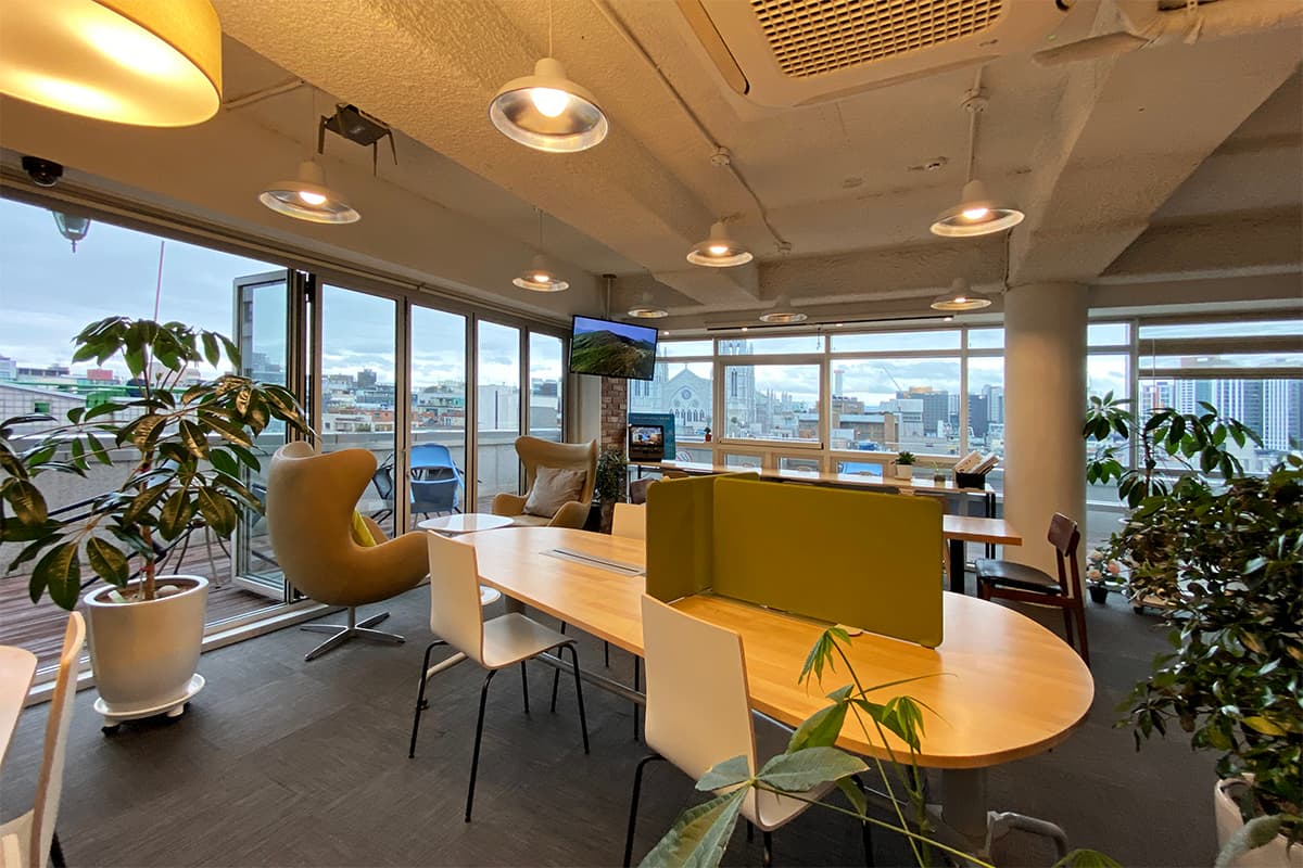 co-working space co-working space